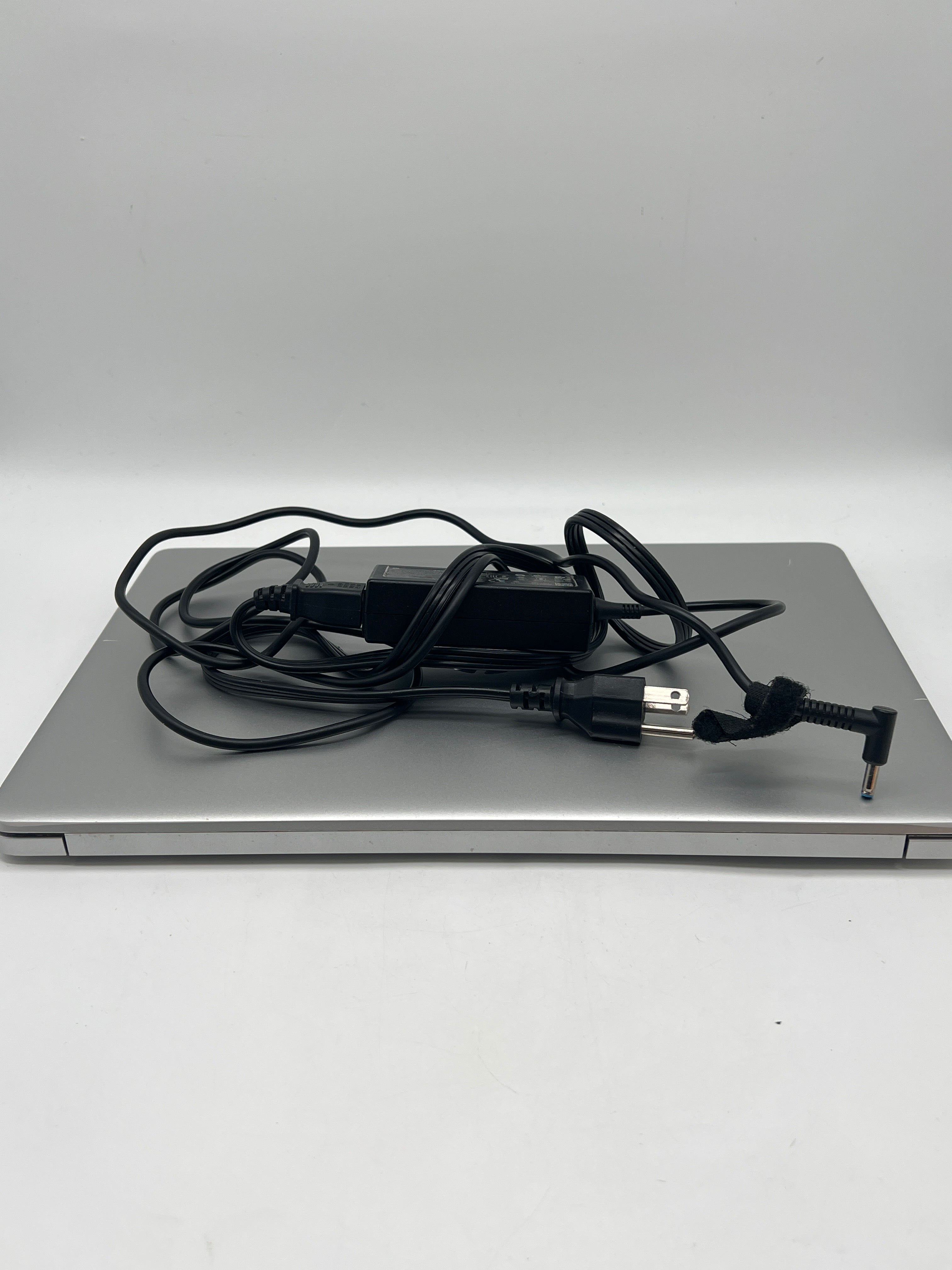 HP Laptop 15t-dy200 i7-1165G7 32GB RAM 1TB SSD - Used