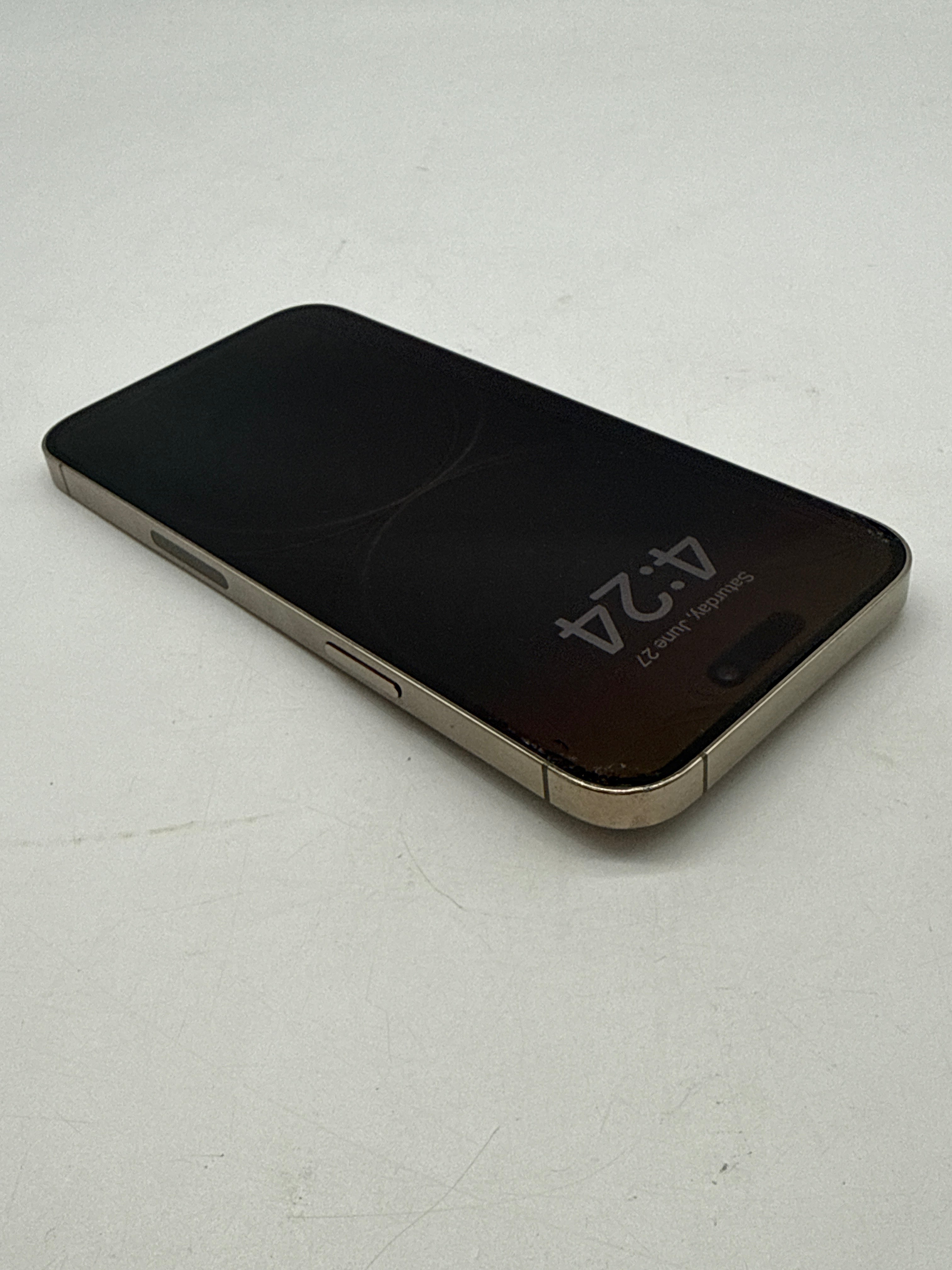 Apple iPhone 14 Pro Max 128GB Unlocked Gold - Cracked Screen