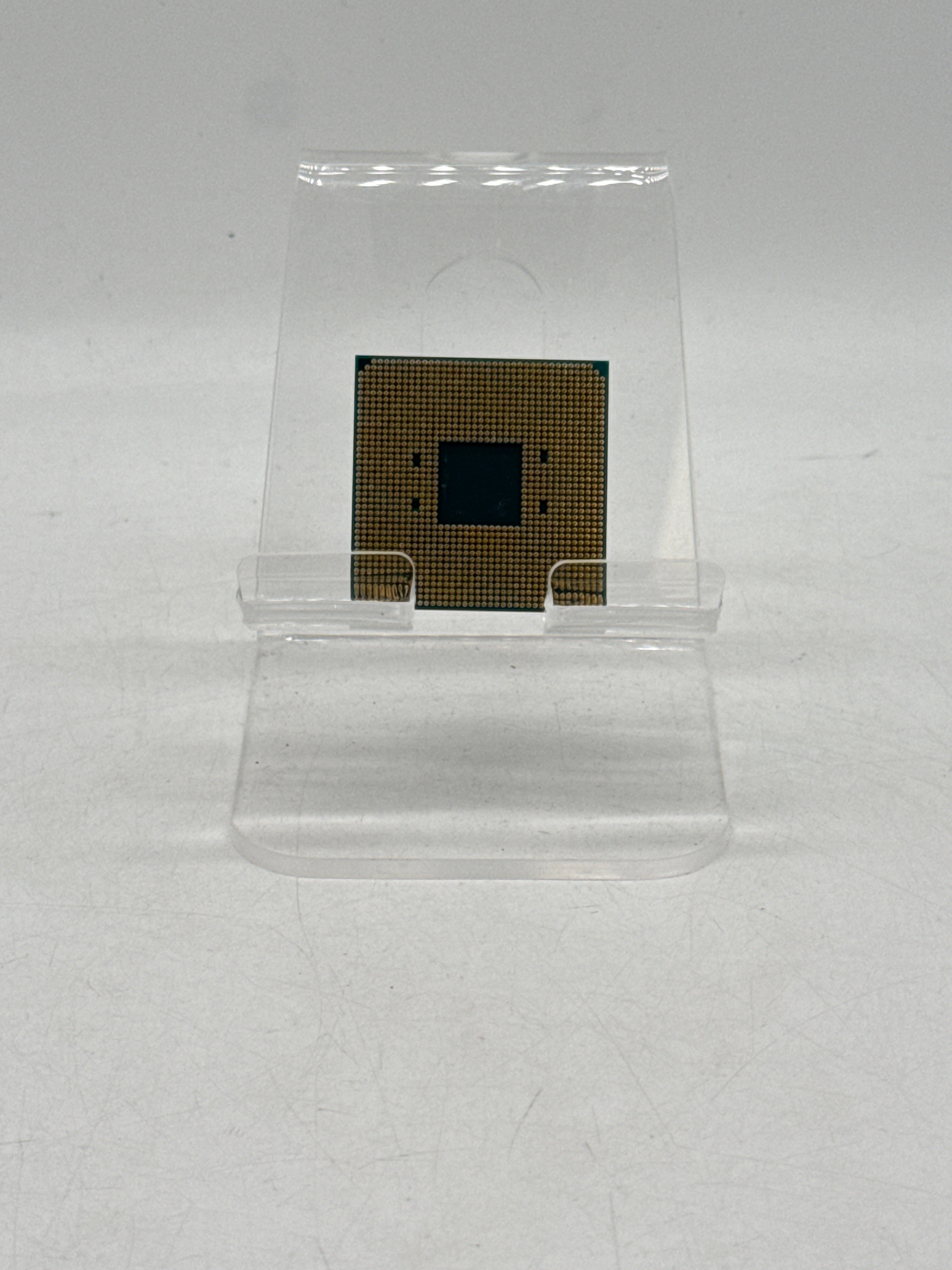 AMD Ryzen 5 2600 3.40GHz 6 Core YD2600BBM6IAF 12 Thread AM4 CPU