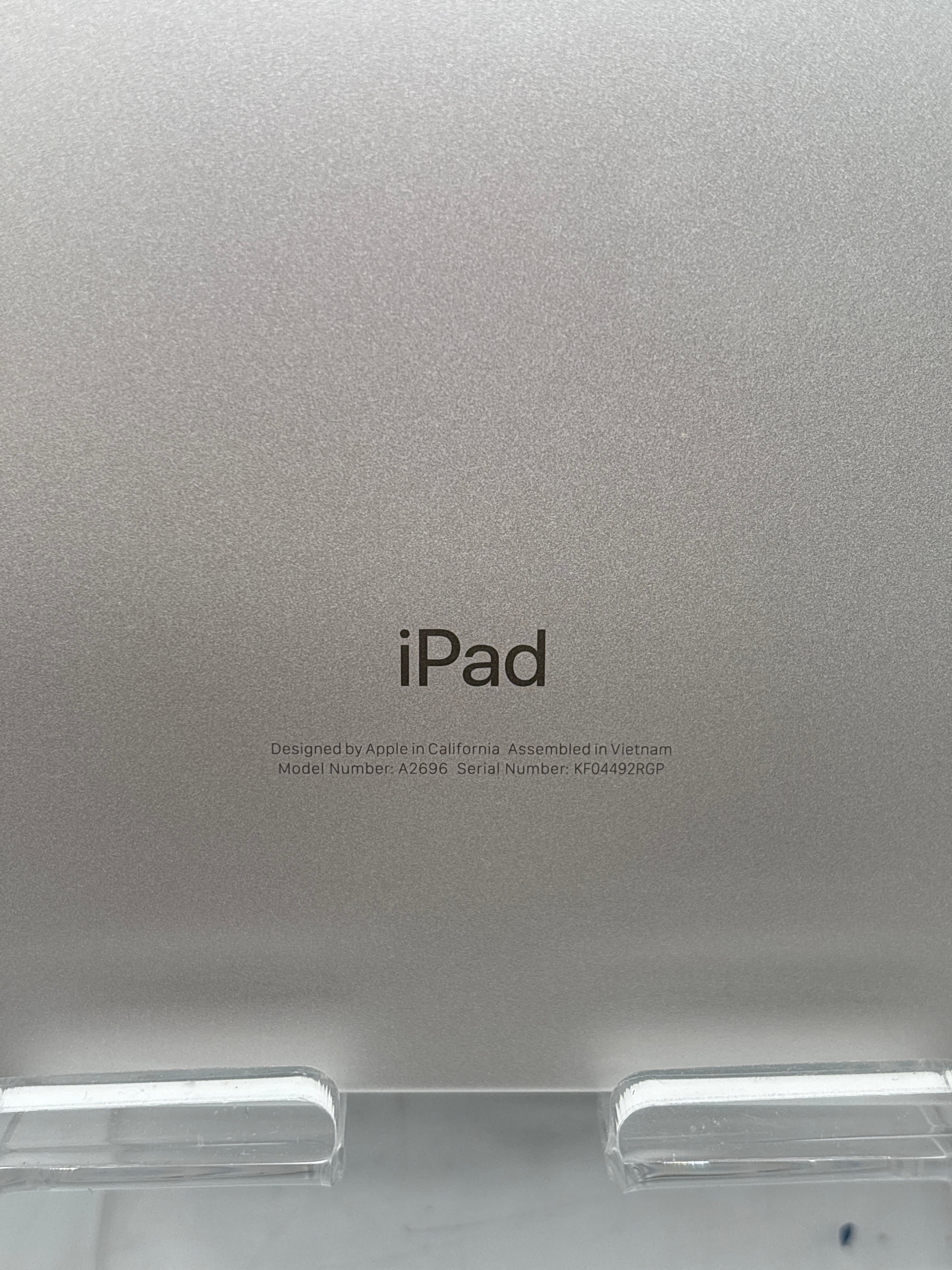 Apple iPad 10th Gen A2696 64GB - Wi-Fi Only