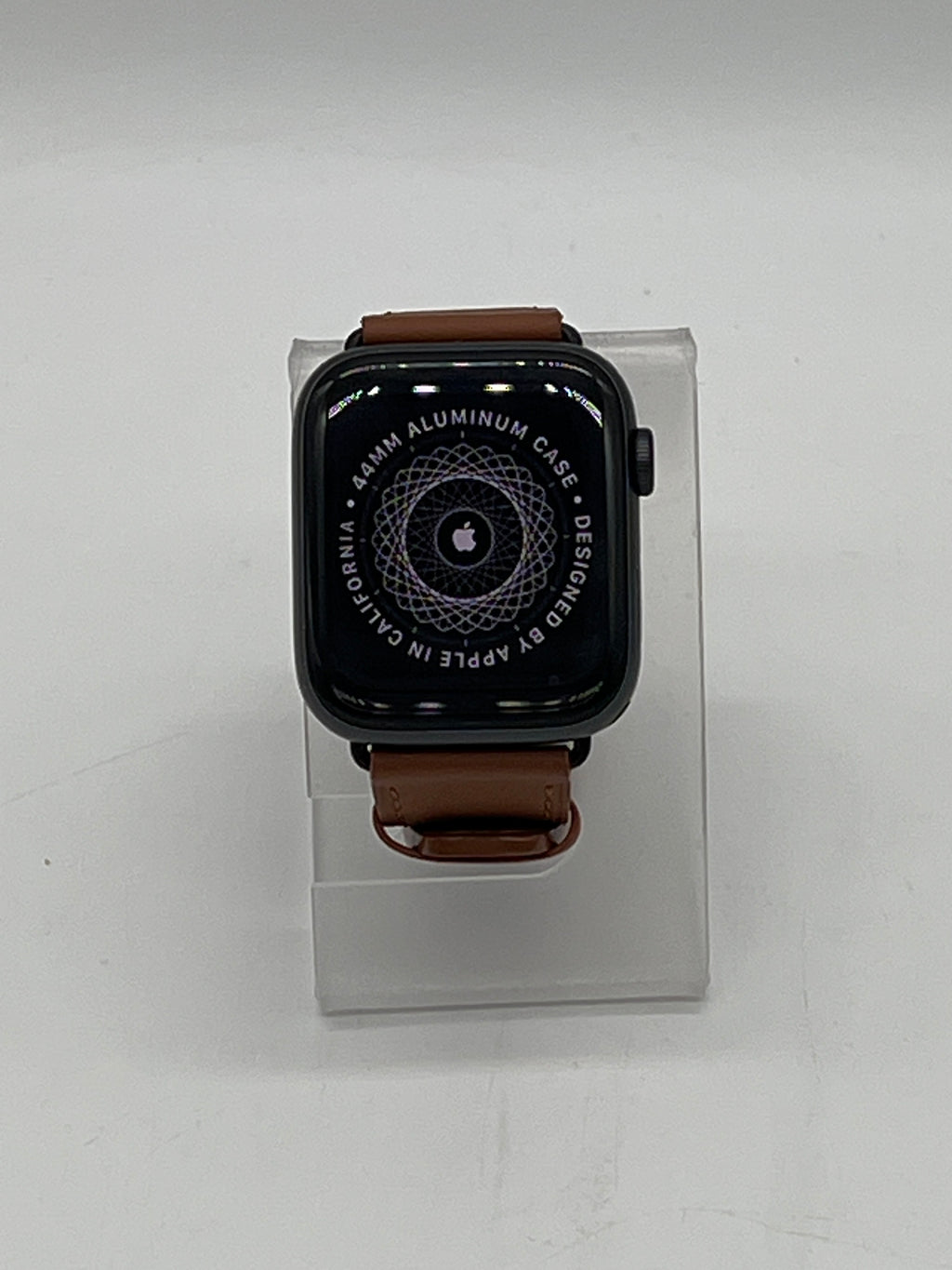 Apple Watch SE 44mm Aluminum Space Gray A2352 GPS Only