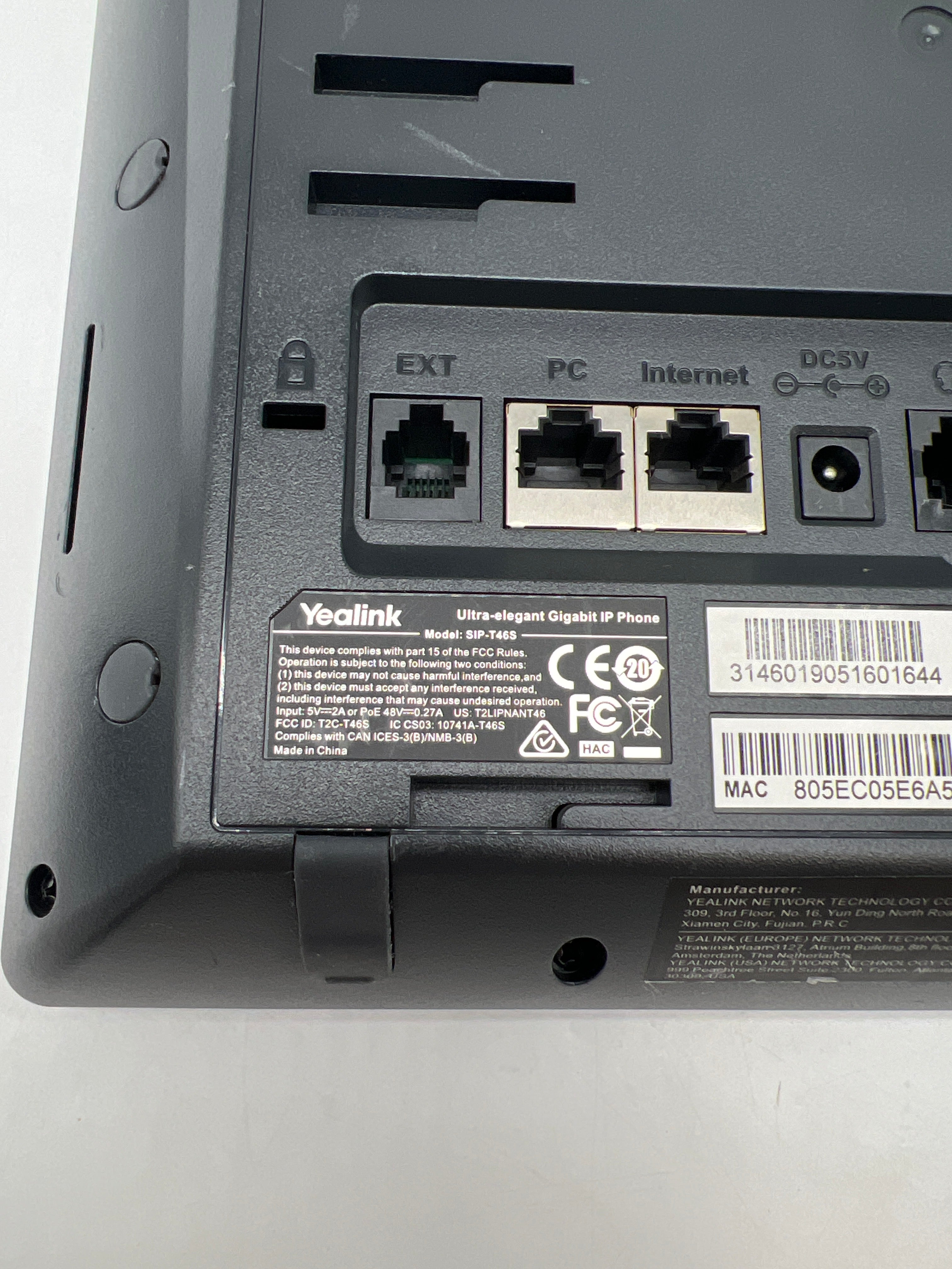 Yealink SIP-T46S VoIP IP Business Phone - Cracked Screen