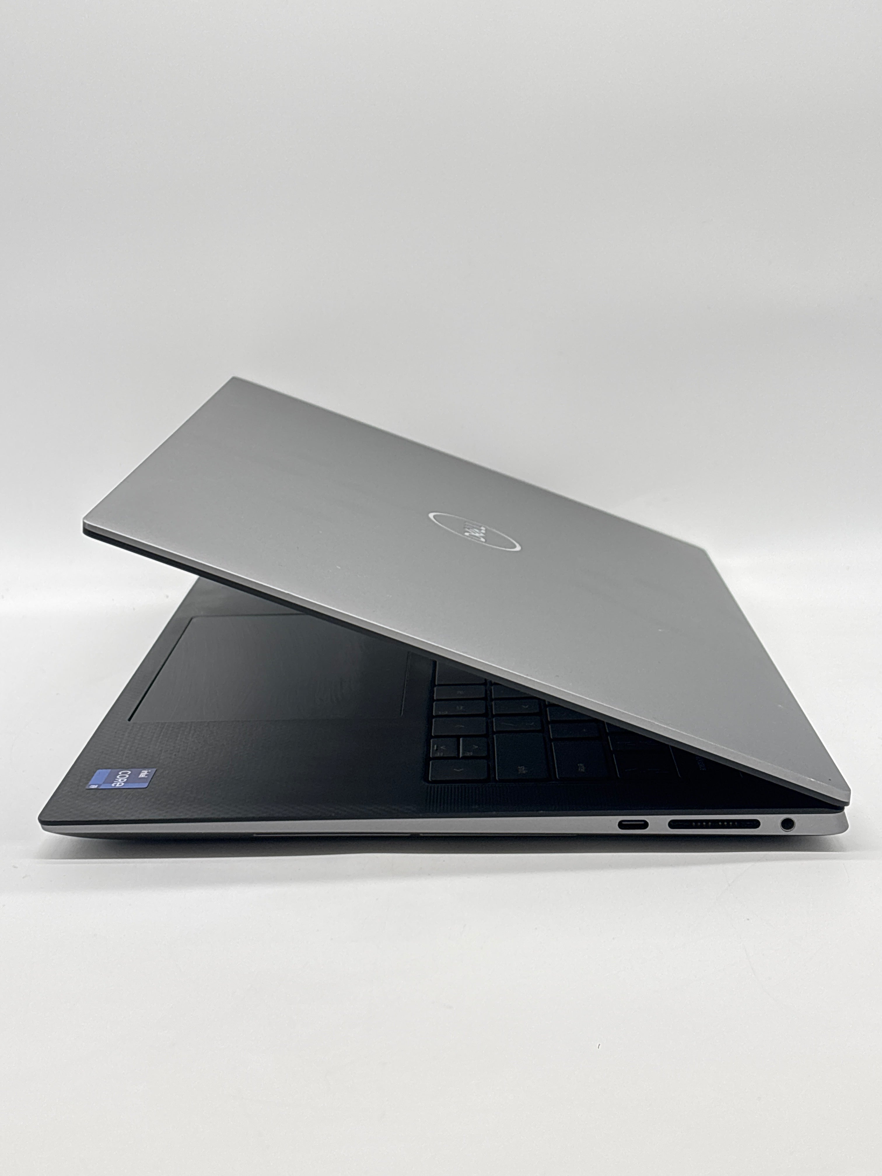 Dell Precision 5570 i9 64GB RAM 2TB SSD Black