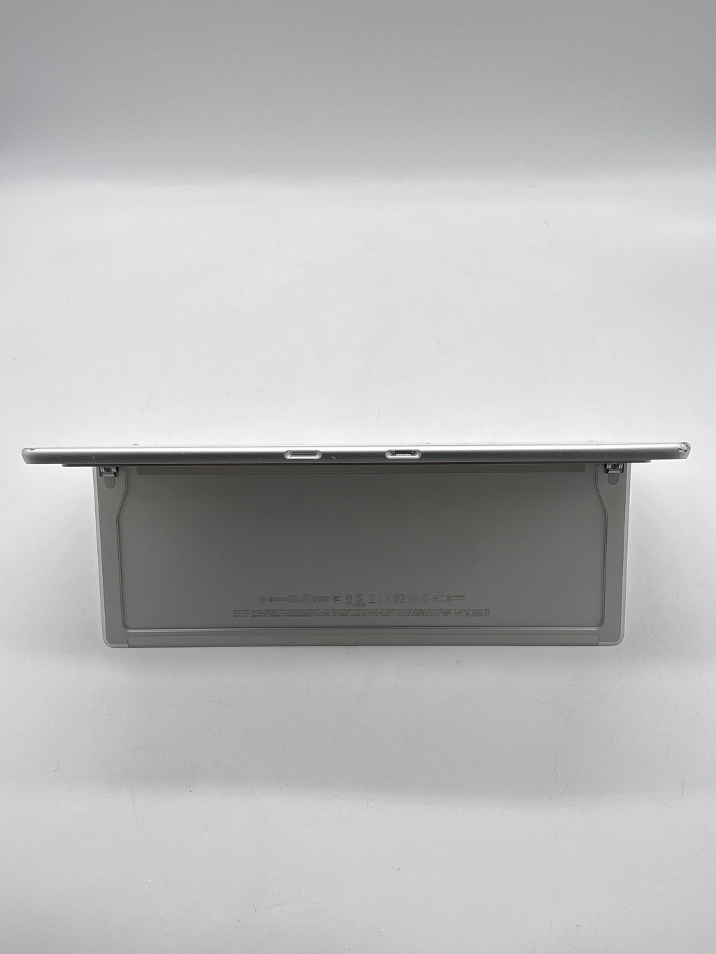 Microsoft Surface Pro 9 2038 i5-1245U 16GB RAM 256GB SSD - For Parts (Read DESC)