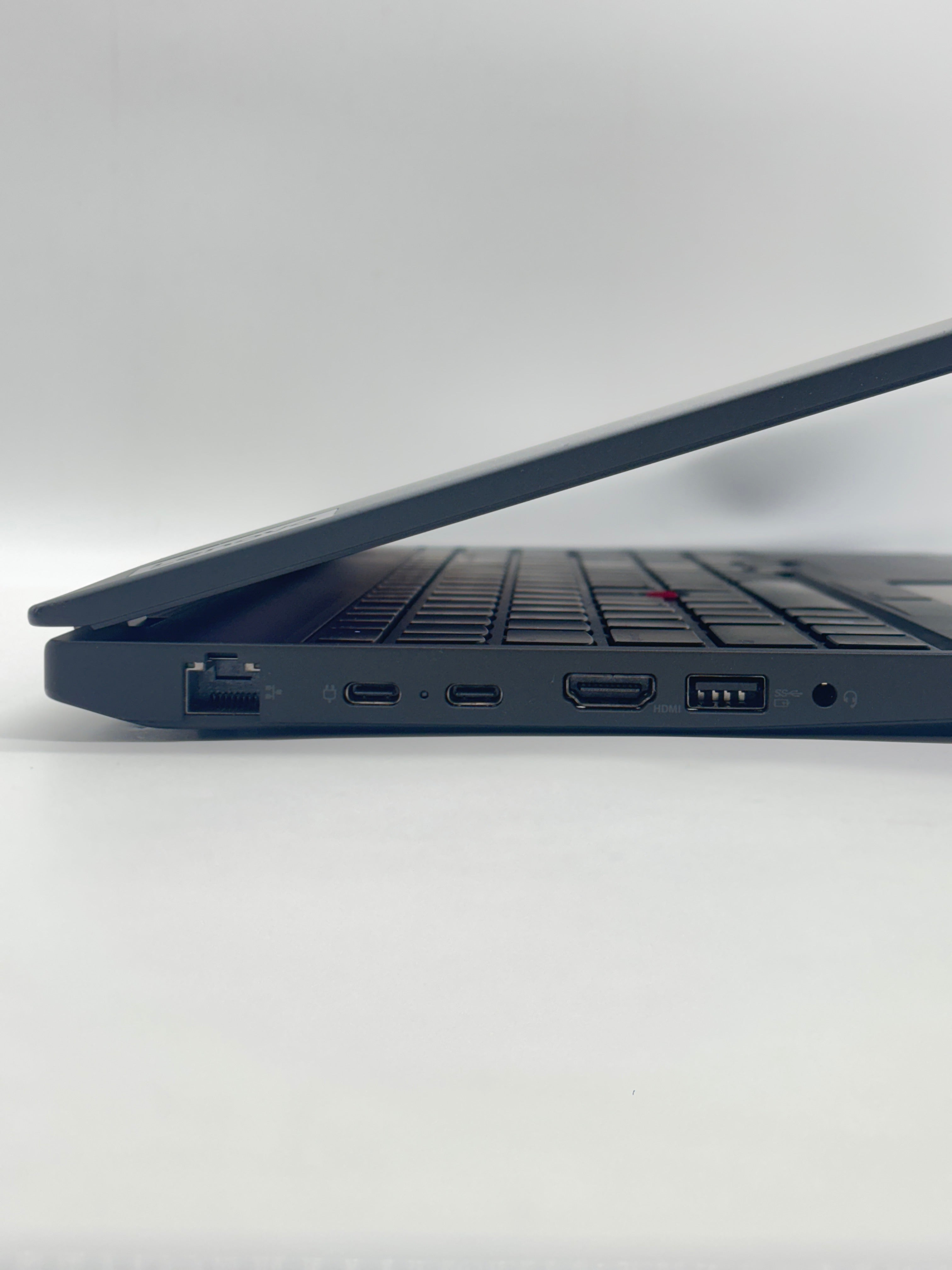 Lenovo ThinkPad P16s Gen 2 Ryzen 7 PRO 7840U 64GB RAM 1TB SSD - Warranty