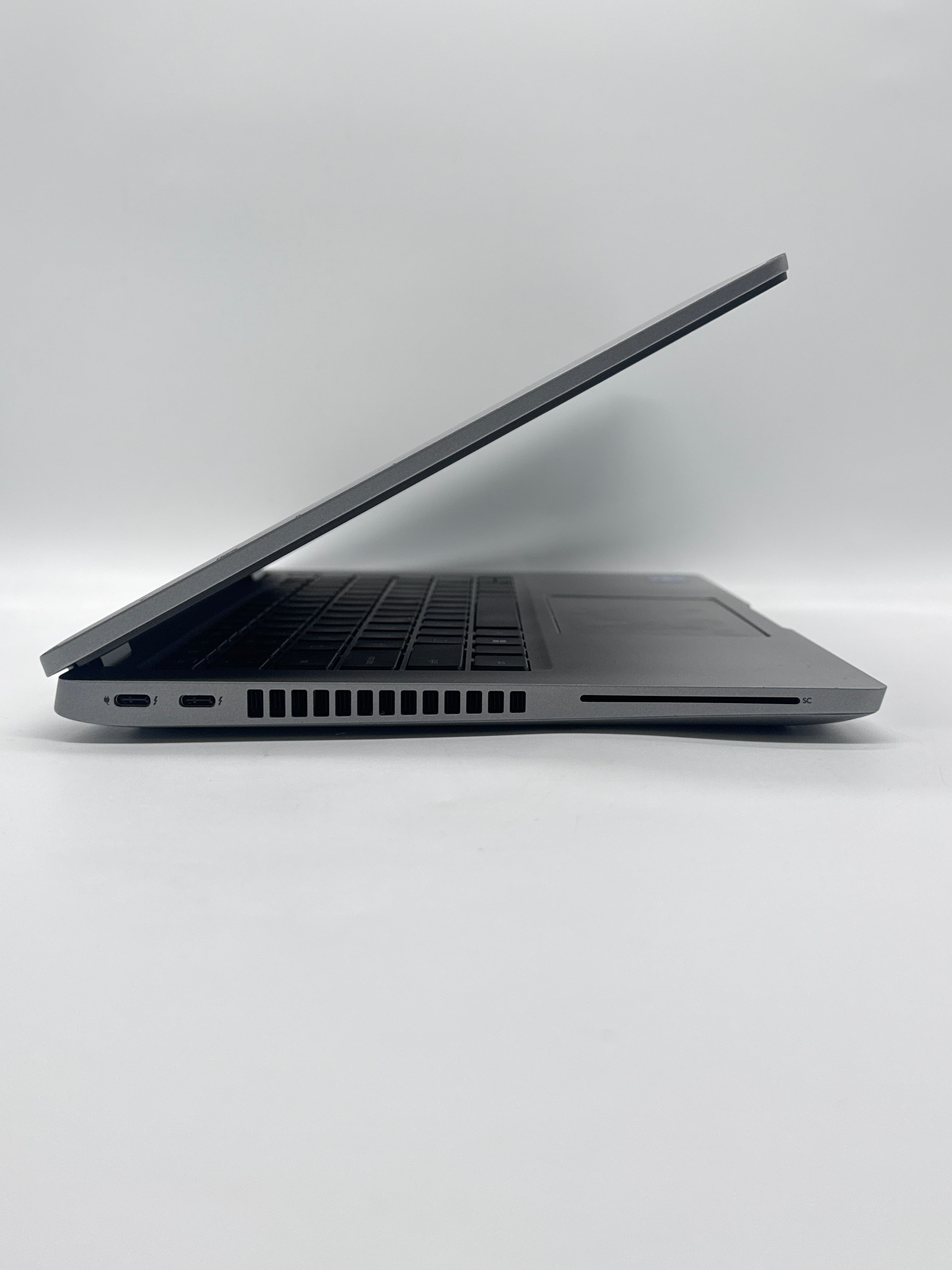 Dell Latitude 5430 i5-1235U 16GB RAM 256GB SSD