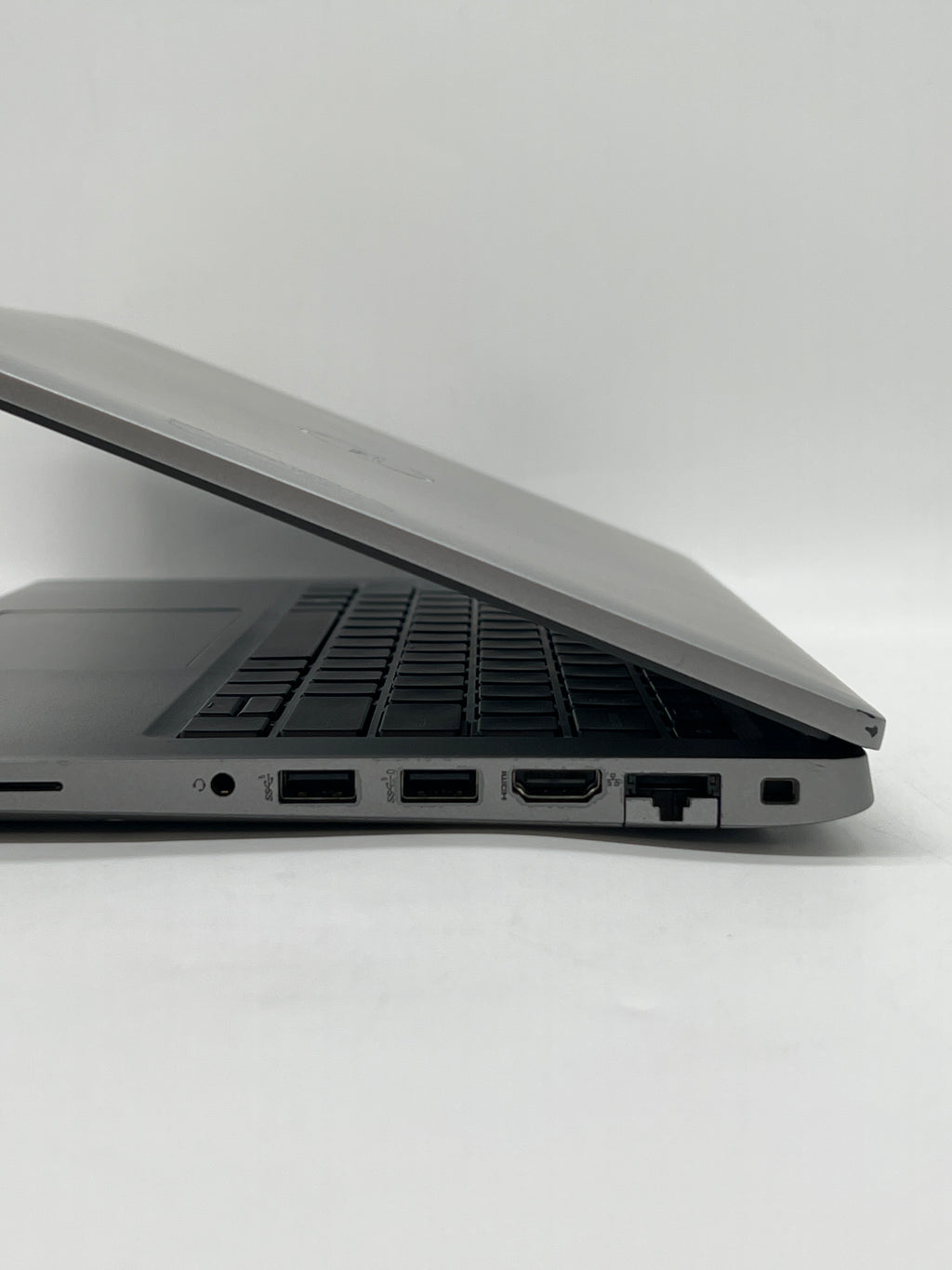 Dell Latitude 5430 14" Intel Core i5-1235U 16GB RAM 256GB SSD - Used
