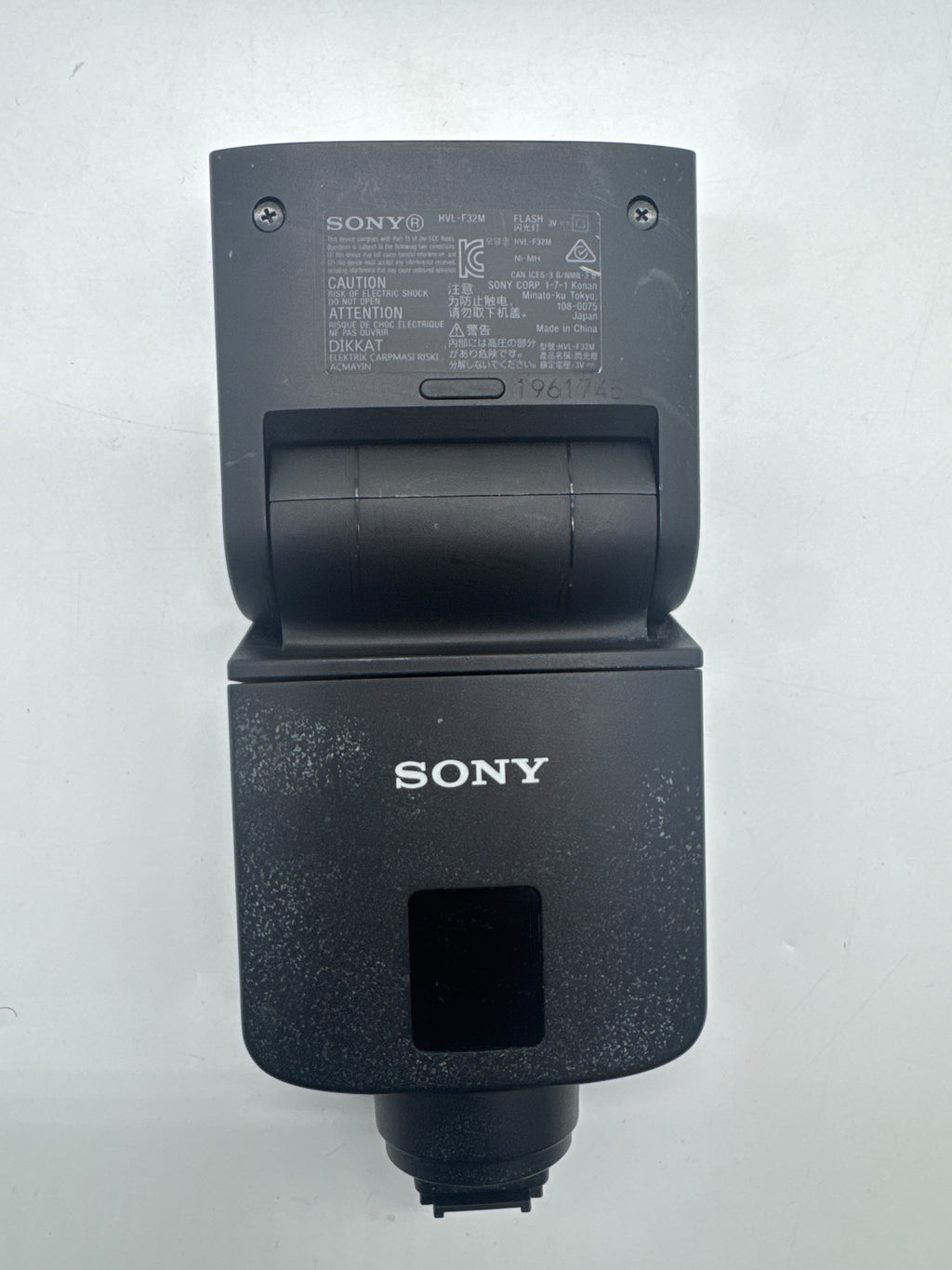Sony Alpha 7ii Camera W/ 28-70mm Lens & HVL-F32M Flash - Used (SC 40,319)