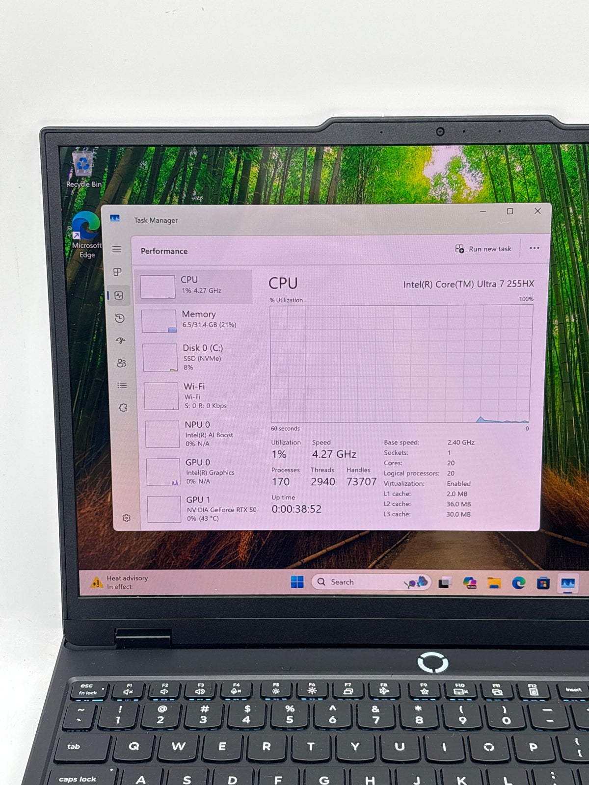 Lenovo Legion 5 15IAX10 15.6" Intel Core Ultra 7 255HX 32GB RAM 1TB SSD RTX 5070 Black - No Charger