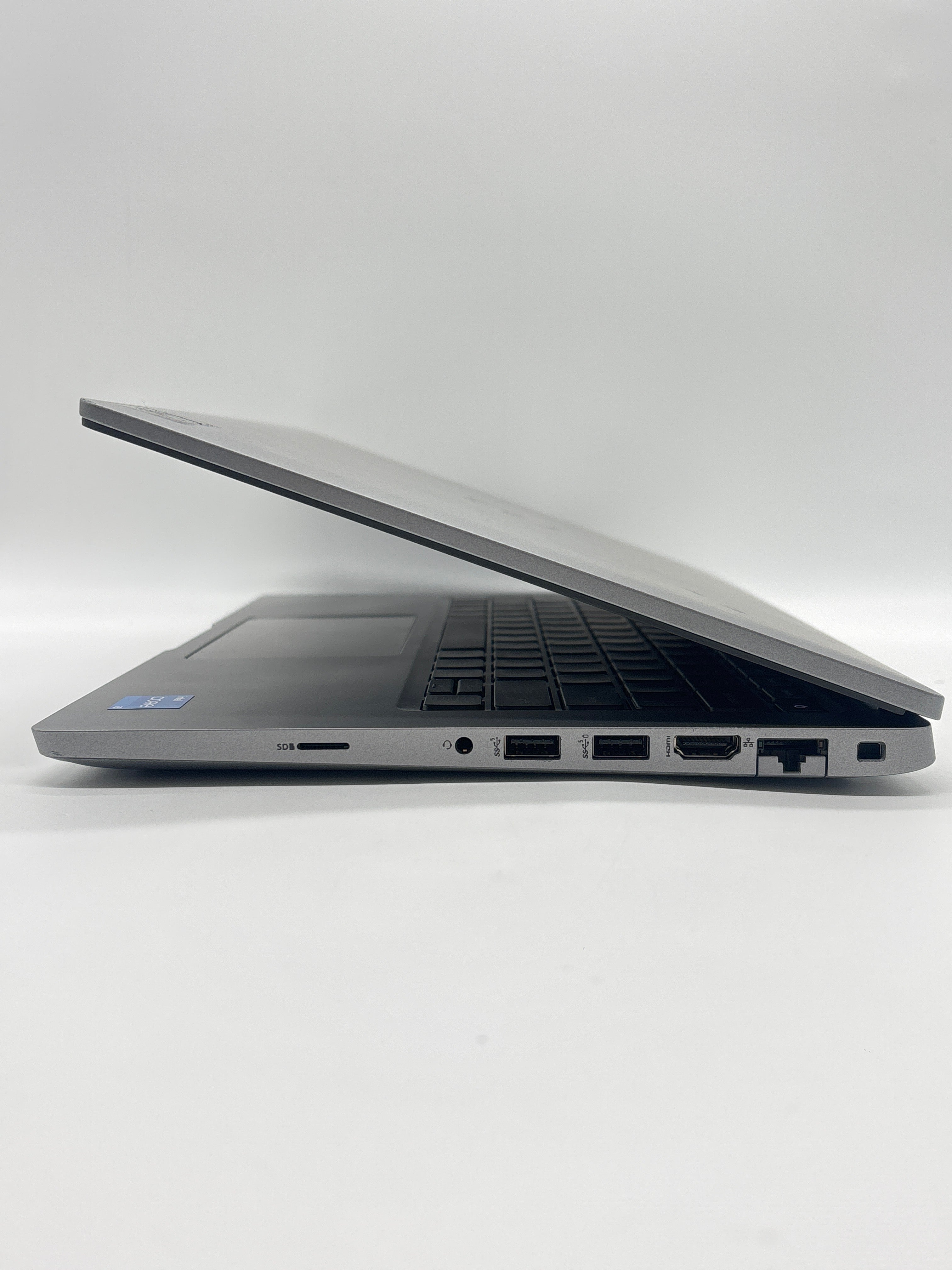 Dell Latitude 5430 i5-1245U 8GB RAM 256GB SSD - Cellular