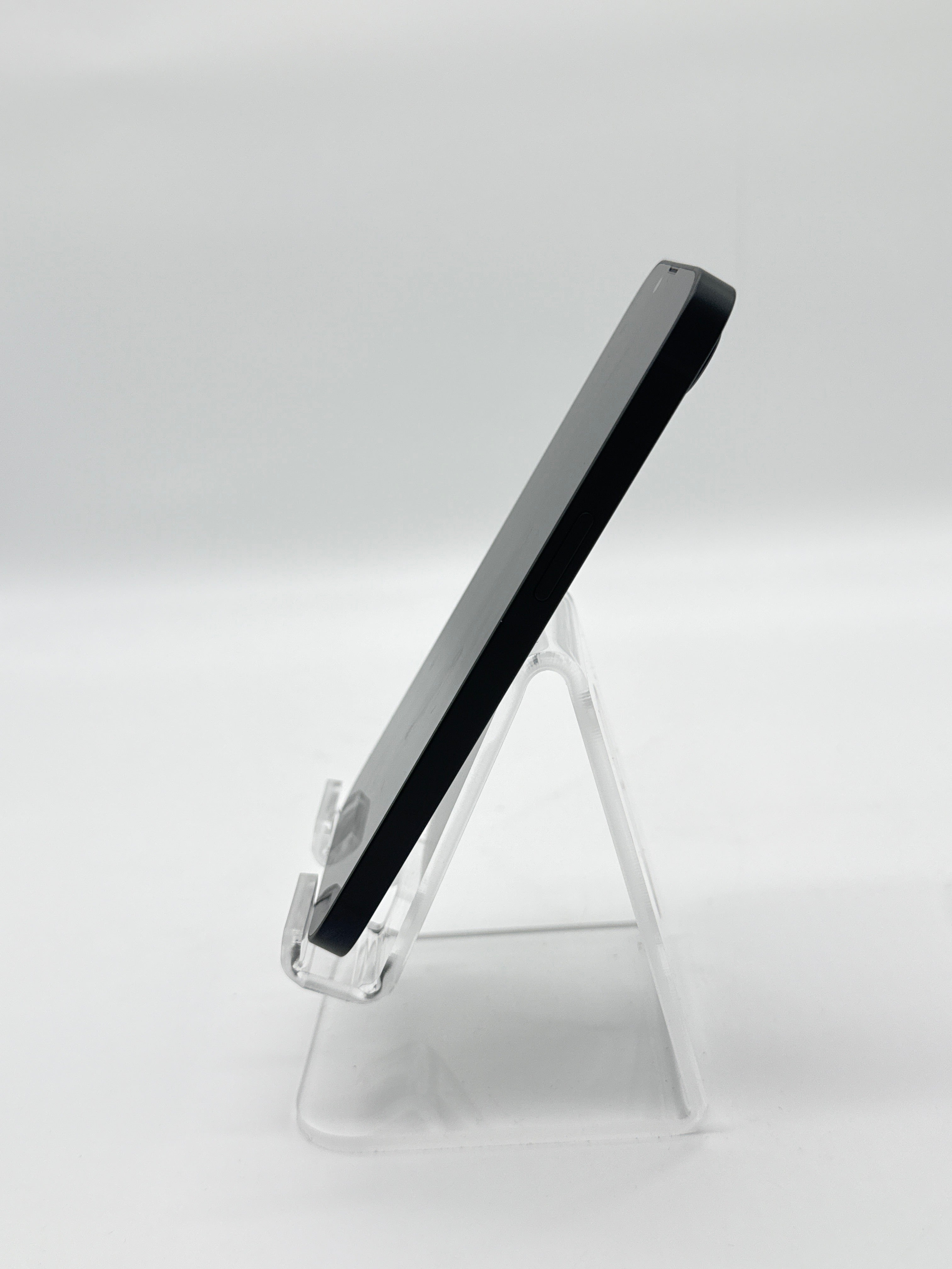 Apple iPhone 16e 128GB Black T-Mobile compatible - For Parts (READ DESC)