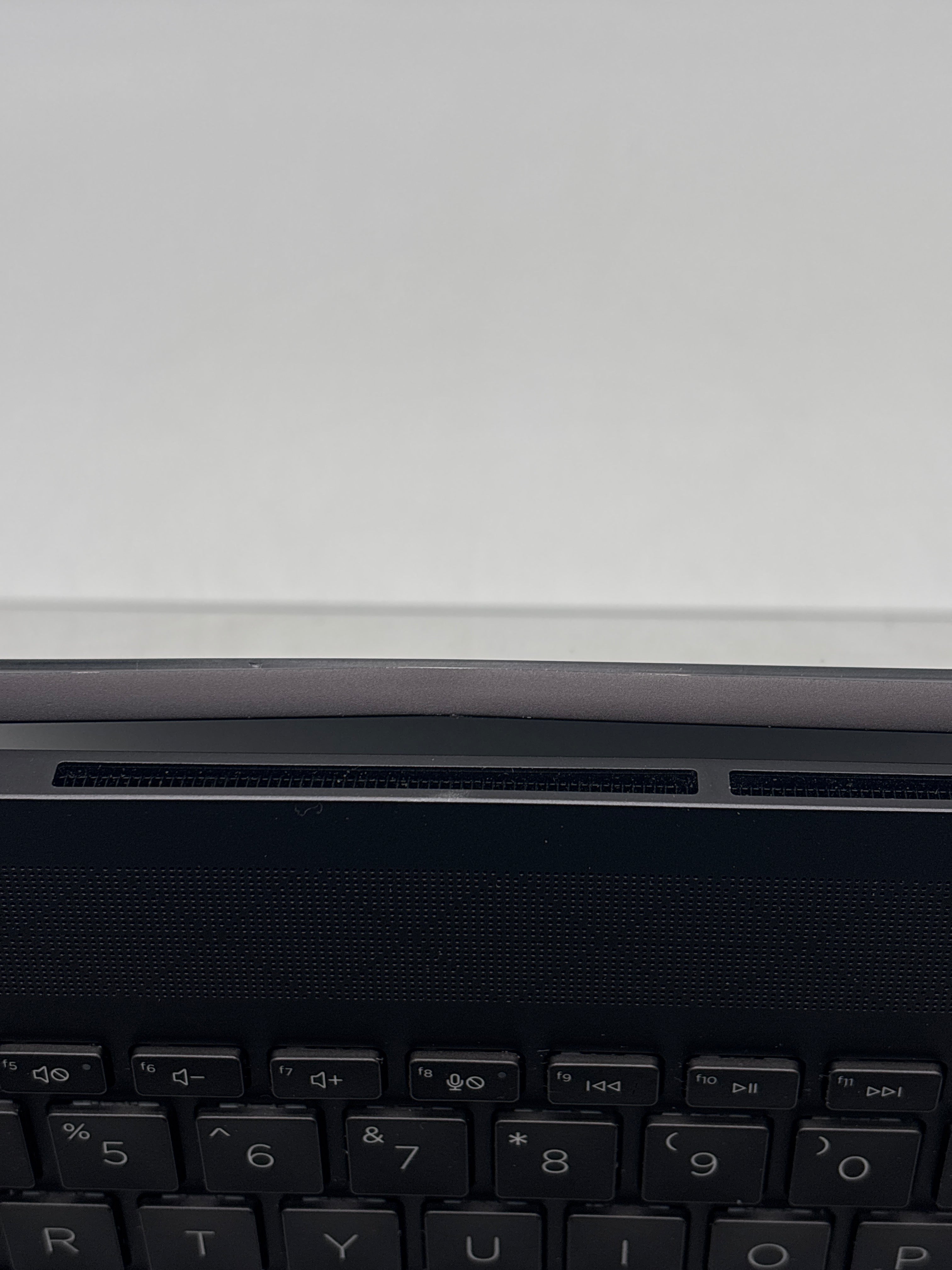 HP ENVY x360 AMD Ryzen 5 4500U 8GB RAM 256GB SSD