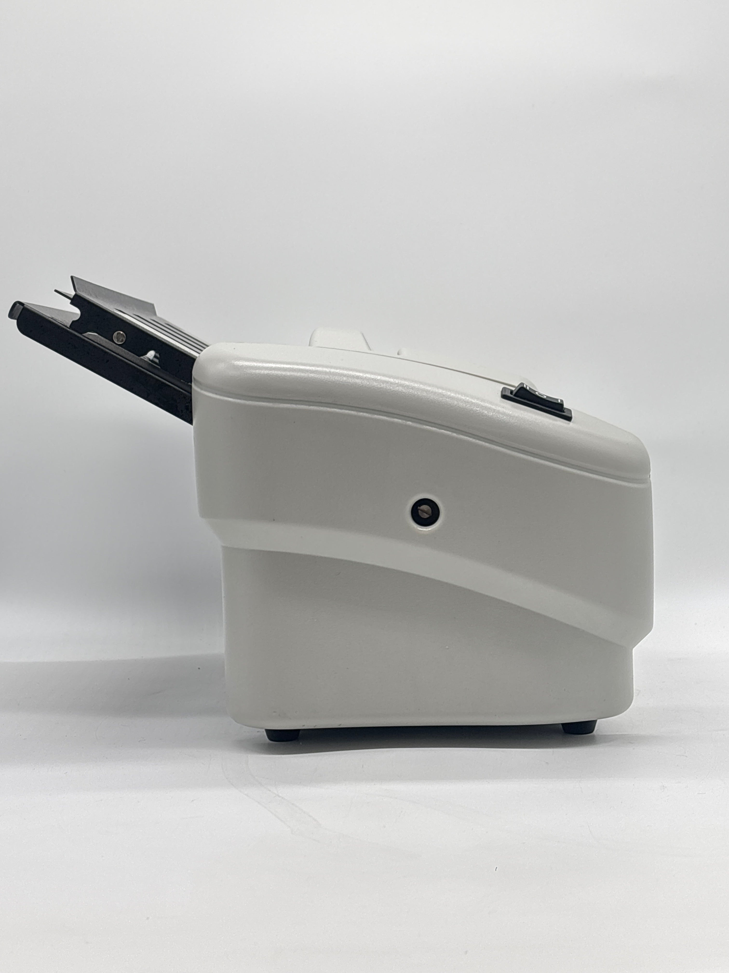 Martin Yale P7200 Automatic Light-Duty Desktop Paper Folding Machine