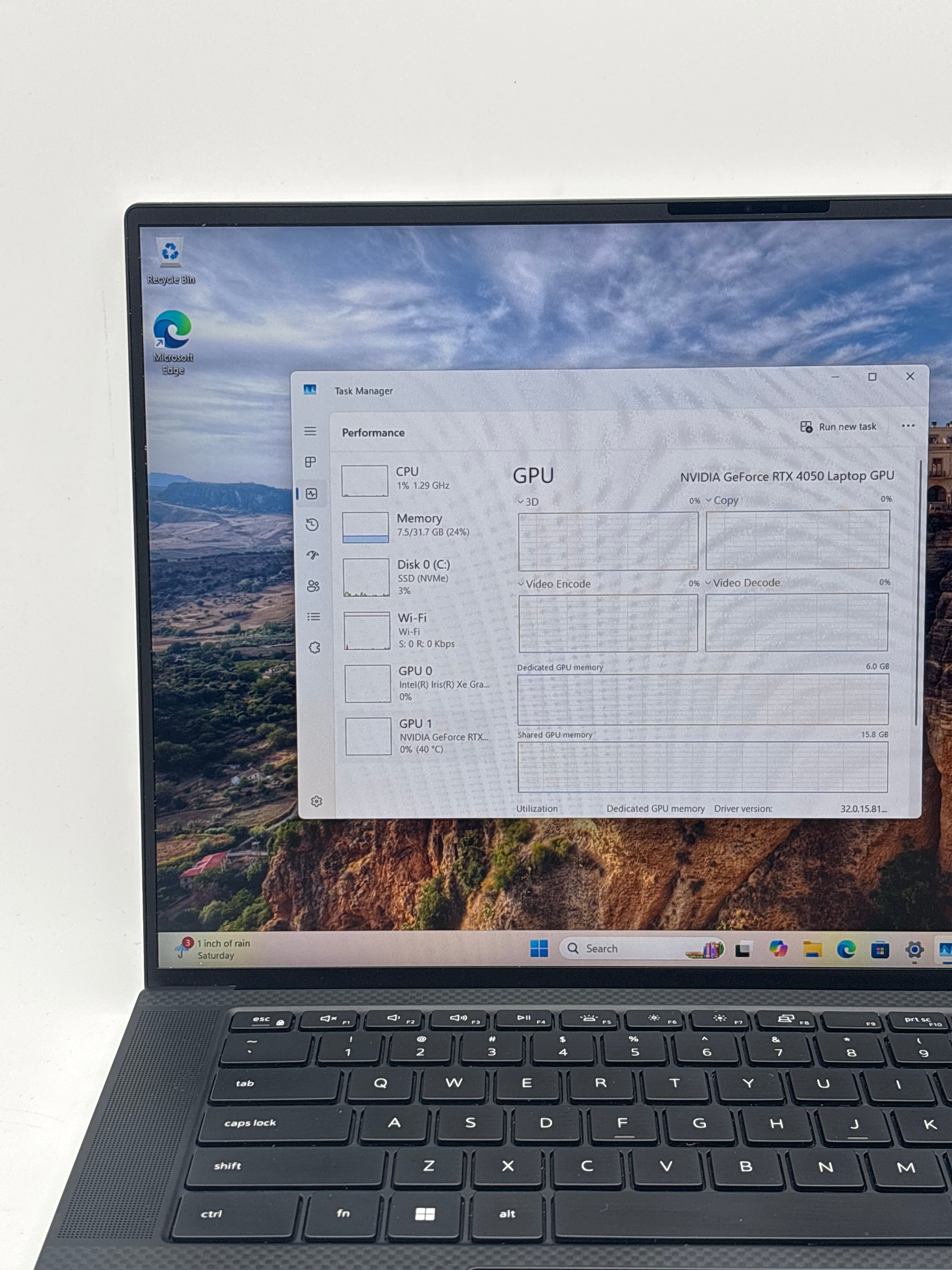 Dell XPS 15 9530 i7-13700H 32GB RAM 1TB SSD RTX 4050