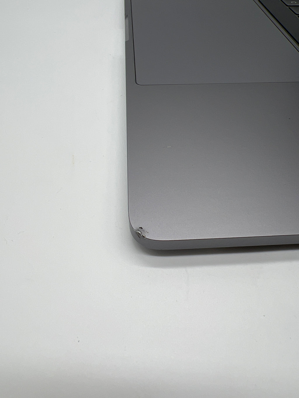 Apple MacBook Pro 15" A1707 2016 Intel i7 2.6GHz 16GB 256GB Space Gray Used