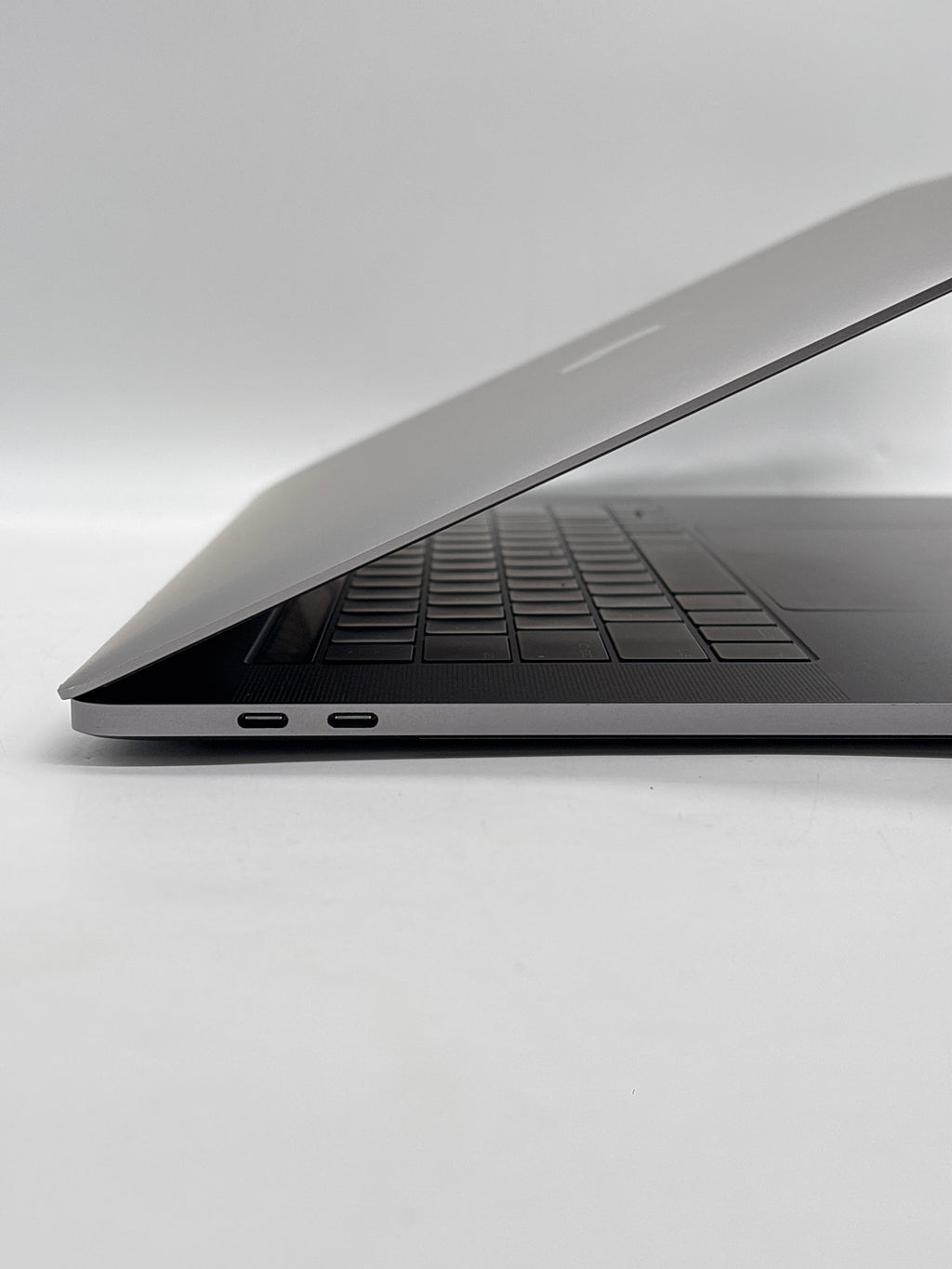 Apple MacBook Pro 15.4" A1990 i7 16GB RAM 512GB SSD - Service Battery