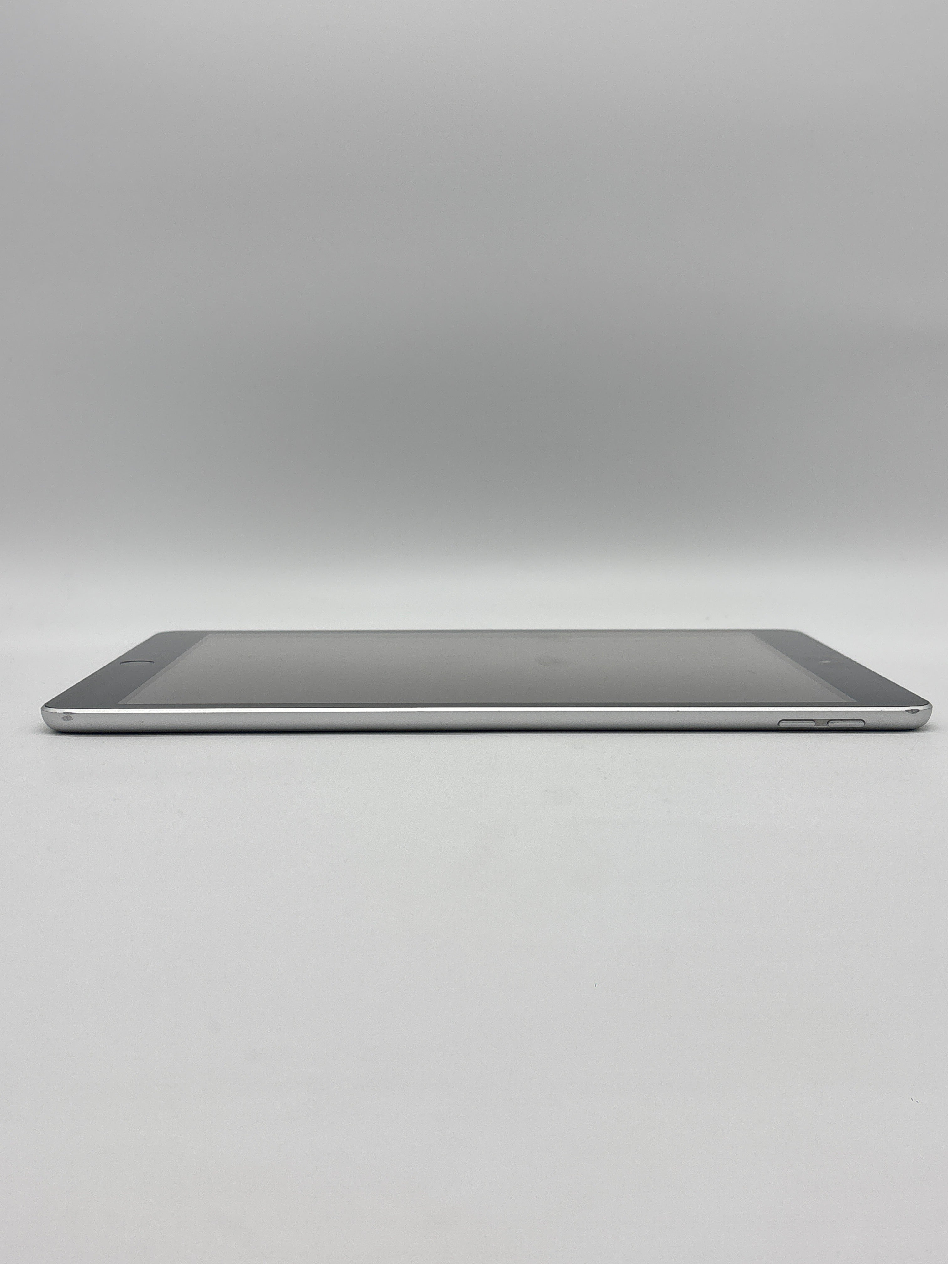 Apple iPad (9th Gen) 10.2 in A2602 64 GB Wi-Fi Silver Used