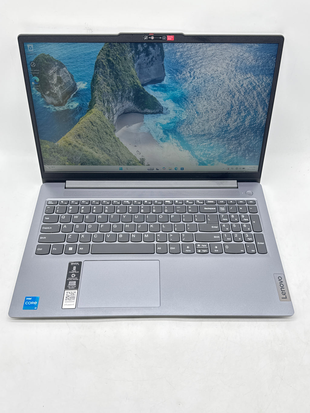 Lenovo IdeaPad Slim 3 15IAN8 Core i3 N305 8GB RAM 128GB SSD 15in - Used
