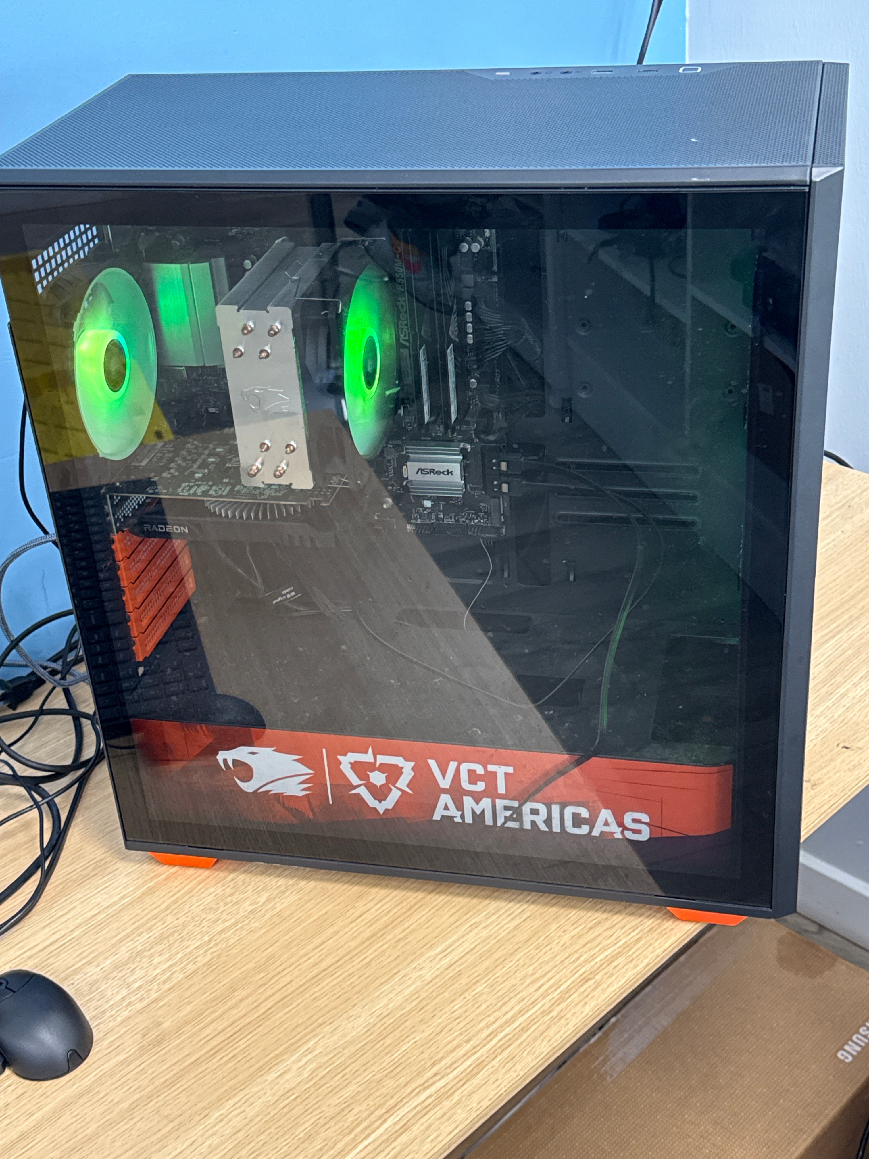 iBuyPower i-Series HP05Ai Ryzen 5 5500 16GB RAM 1TB SSD RX 6400