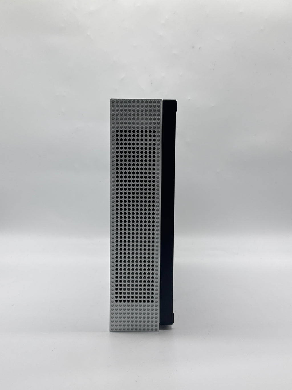 Microsoft Xbox One S 1TB White w/ Controller - Used