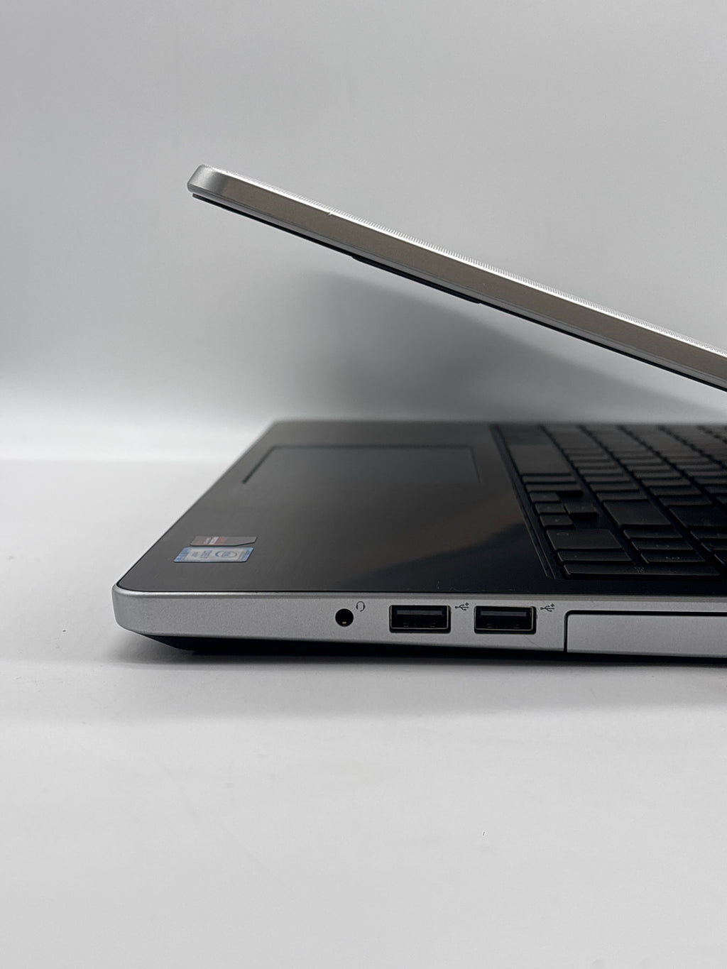 Dell Inspiron 15 5559 i7-6500U 16GB RAM 1TB HDD - For Parts (Read DESC)