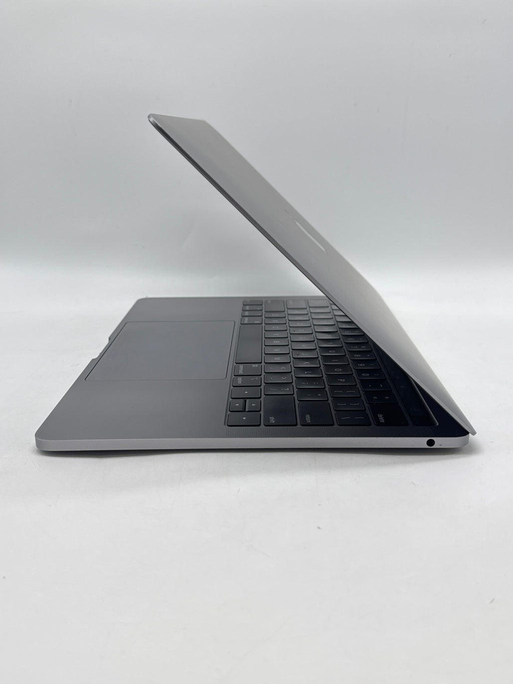 Apple MacBook Pro 13" A2159 2019 Core i5 8GB RAM 128GB SSD - Used