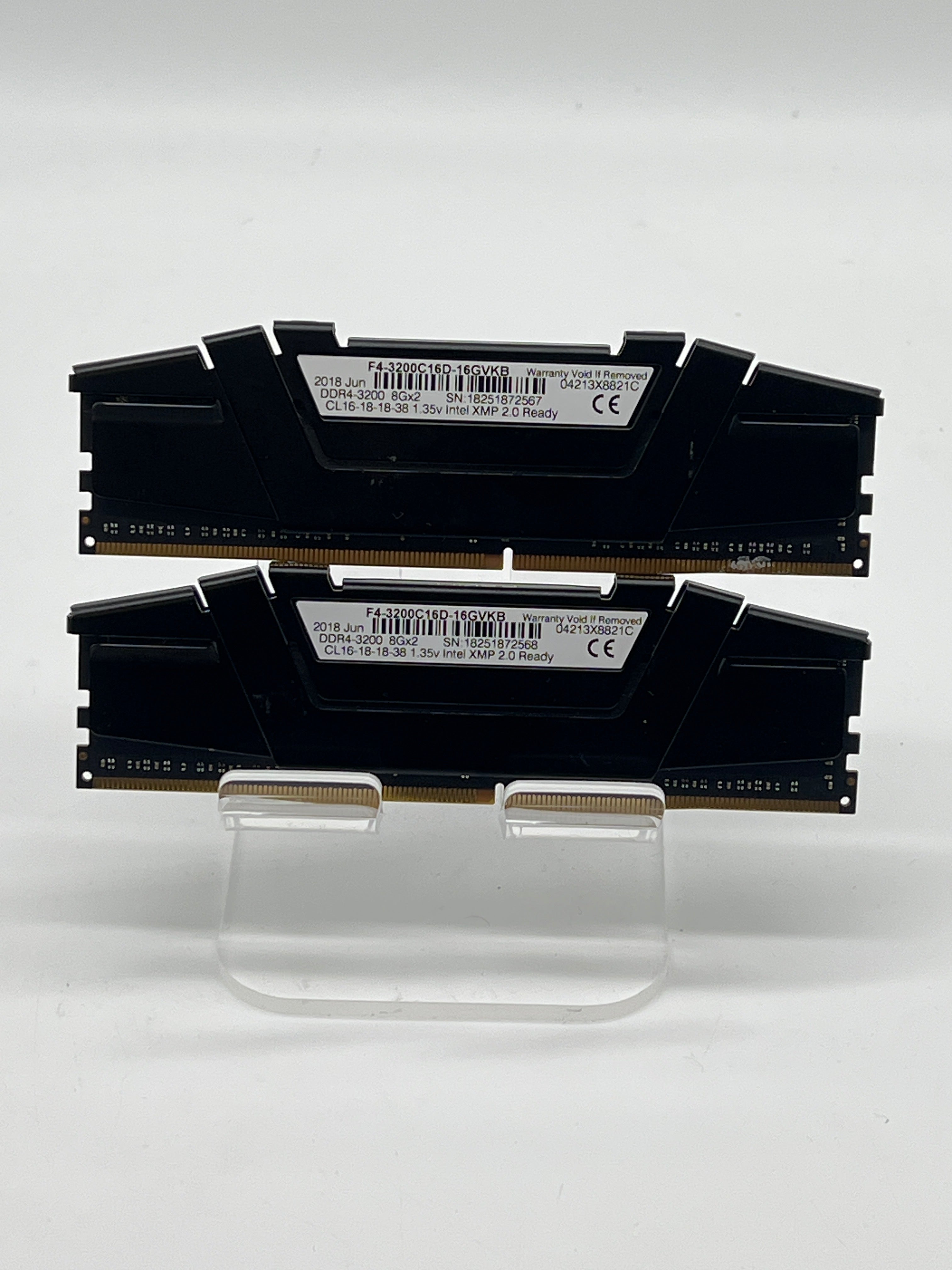 G.SKILL Ripjaws V 16GB (2x8GB) DDR4-3200 Black Memory - Used