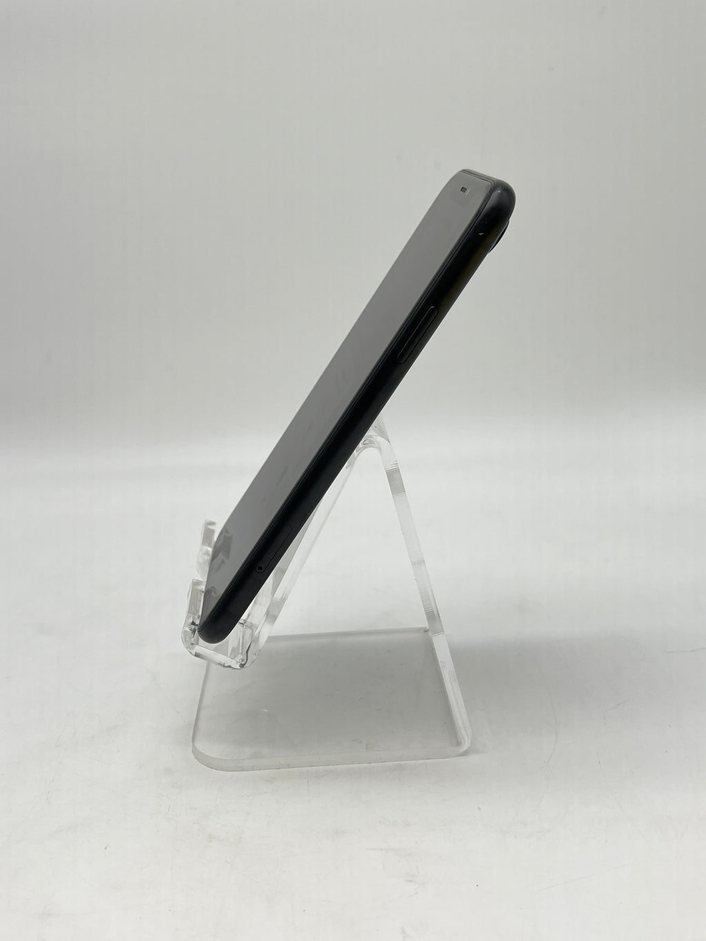 Apple iPhone XR 64GB T-Mobile Black - Used
