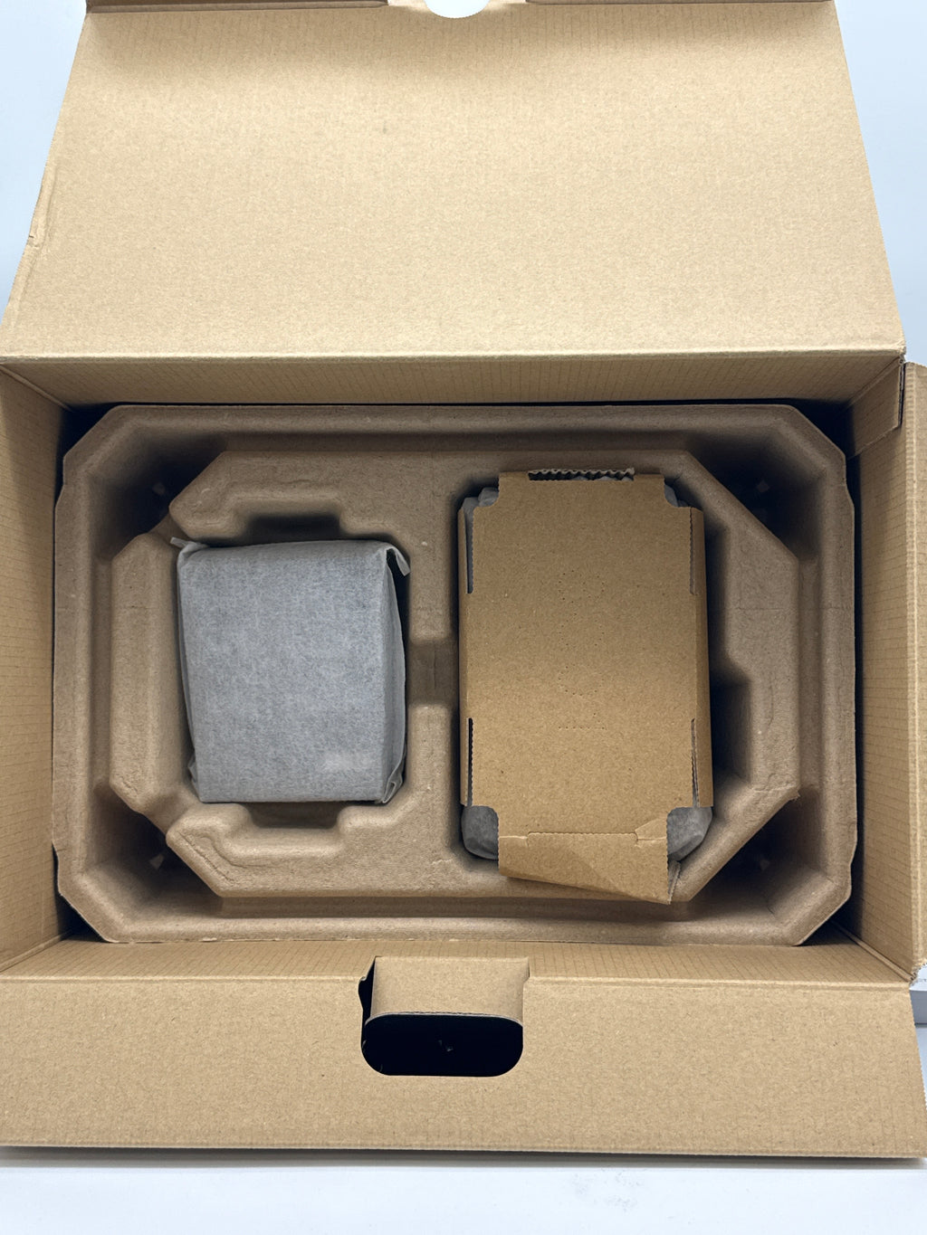 Canon EOS R50 V 24MP APS-C Mirrorless Camera Body Only Black - New
