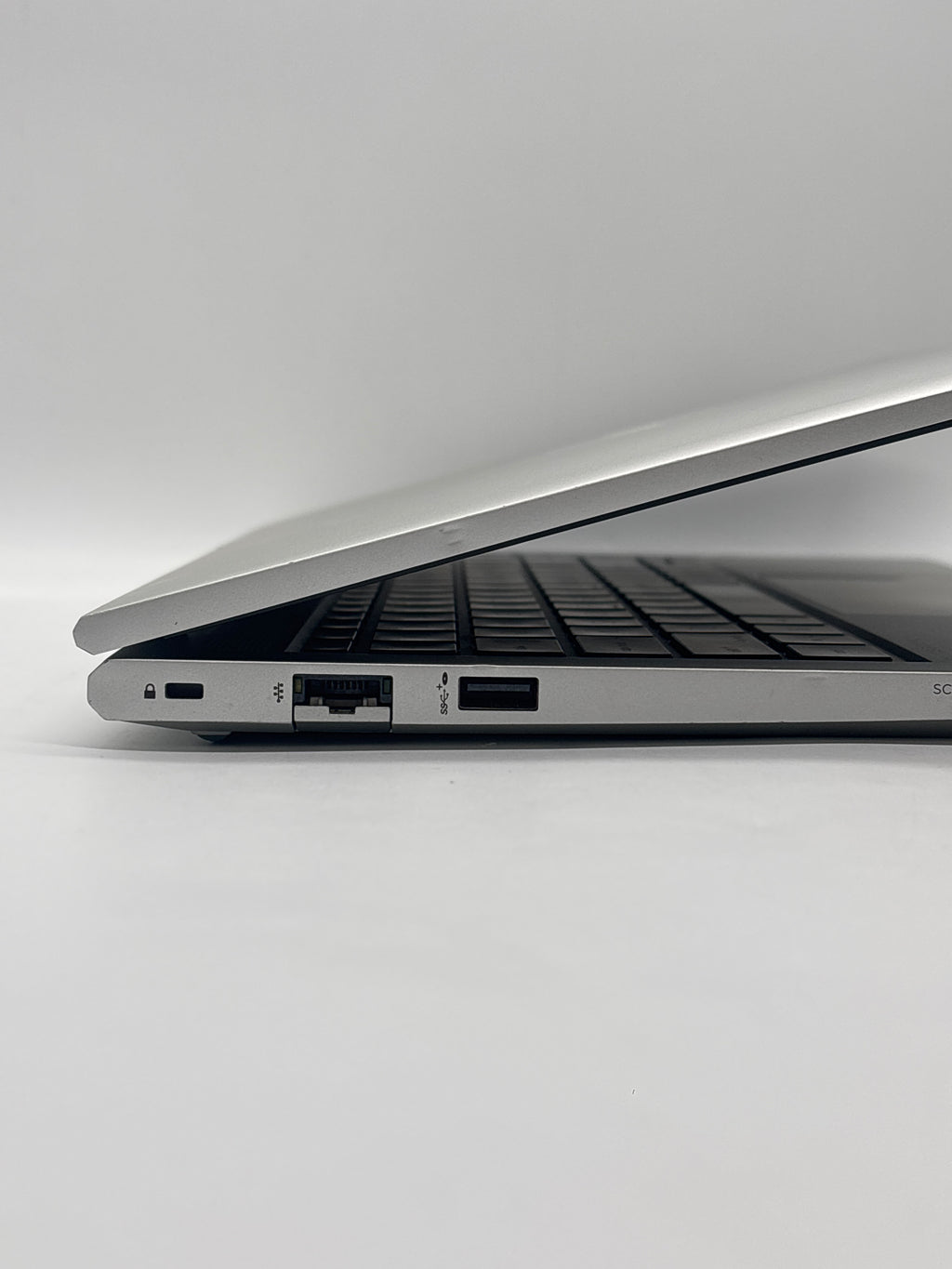HP EliteBook 645 G10 Ryzen 5 PRO 7530U 16GB RAM 512GB SSD - For Parts (Read DESC)