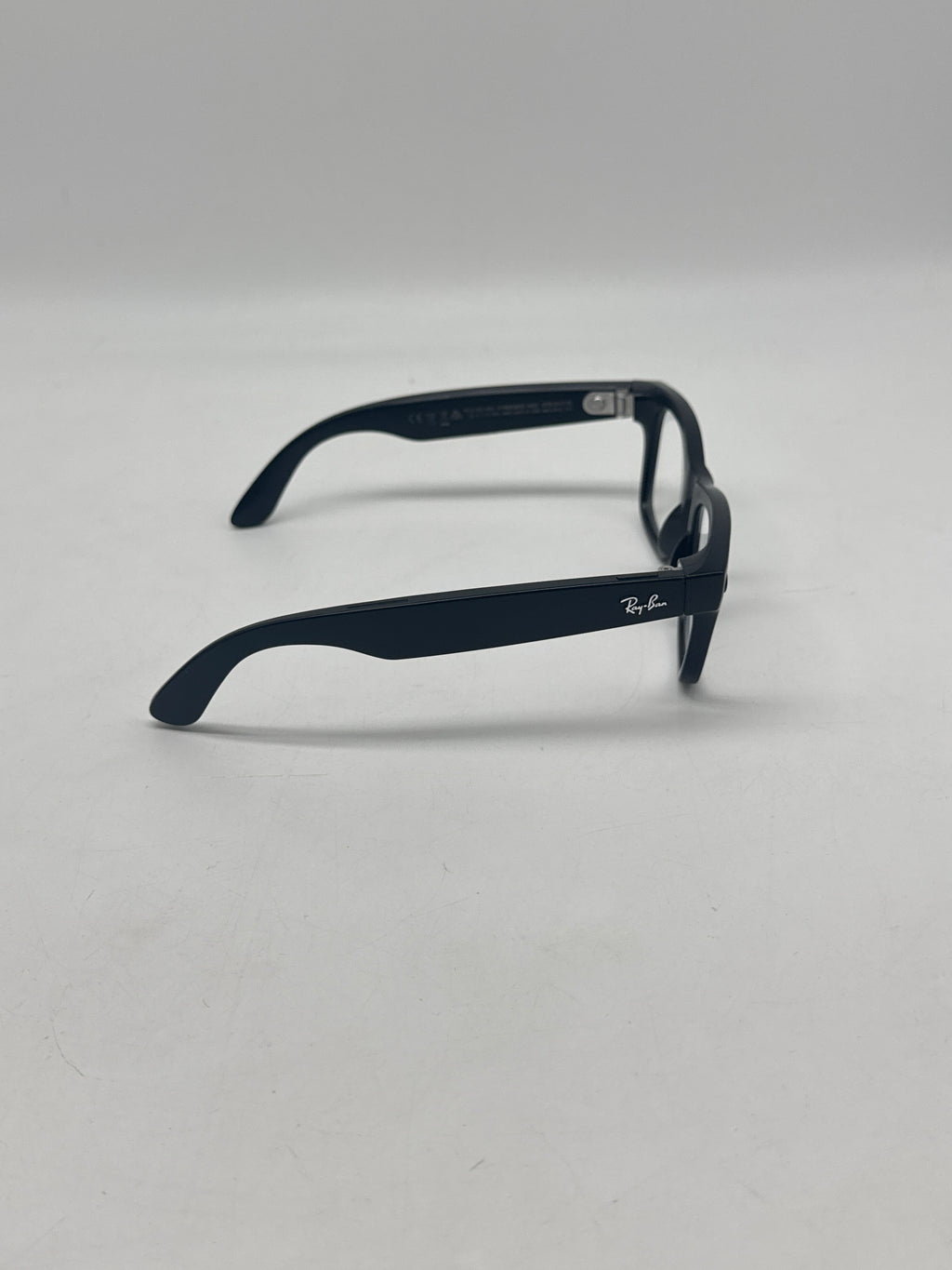 Ray-Ban Meta Wayfarer Gen 2 RW4012 Large Matte Black - Used