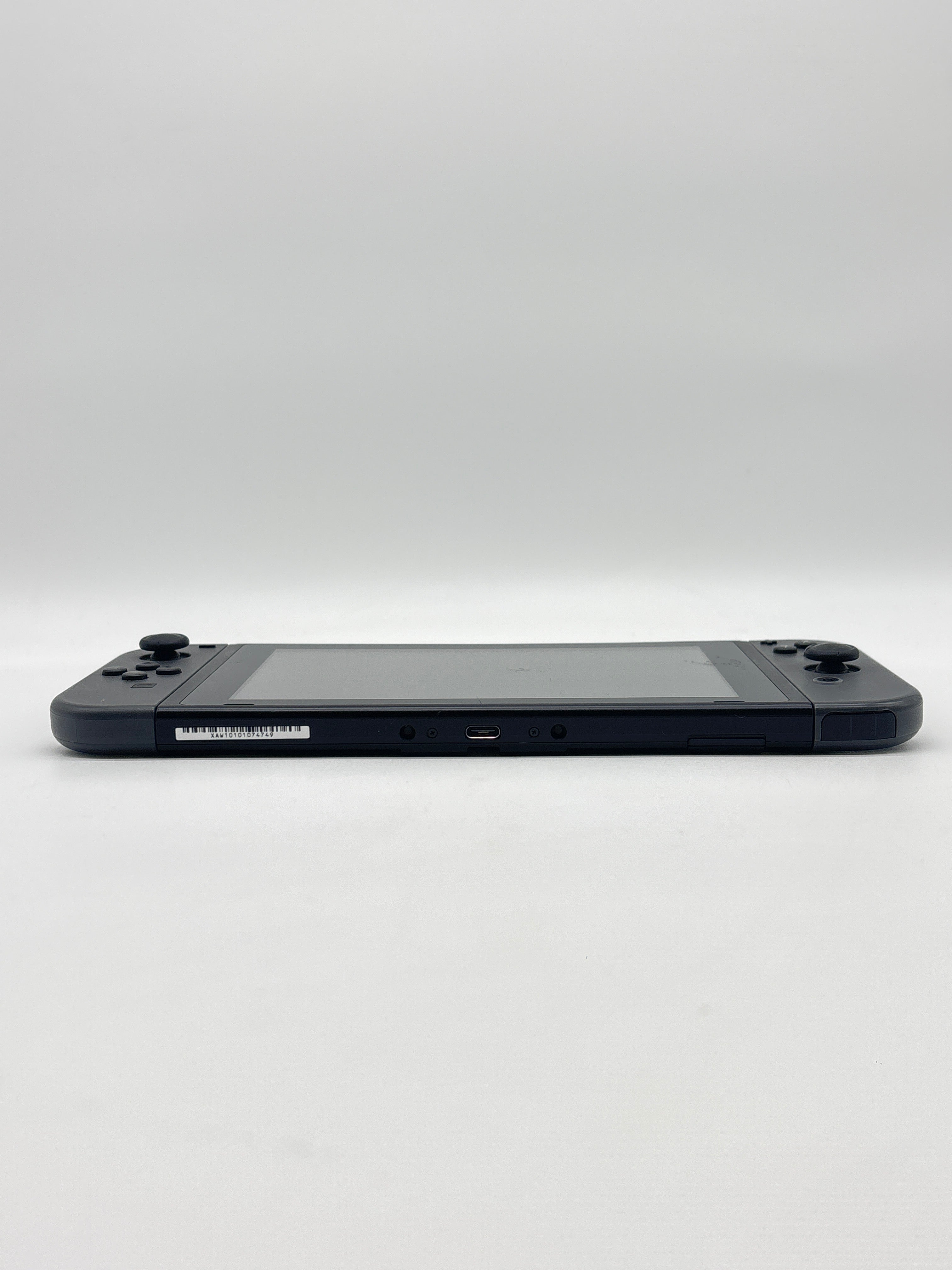 Nintendo Switch HAC-001 32GB Handheld Console Black