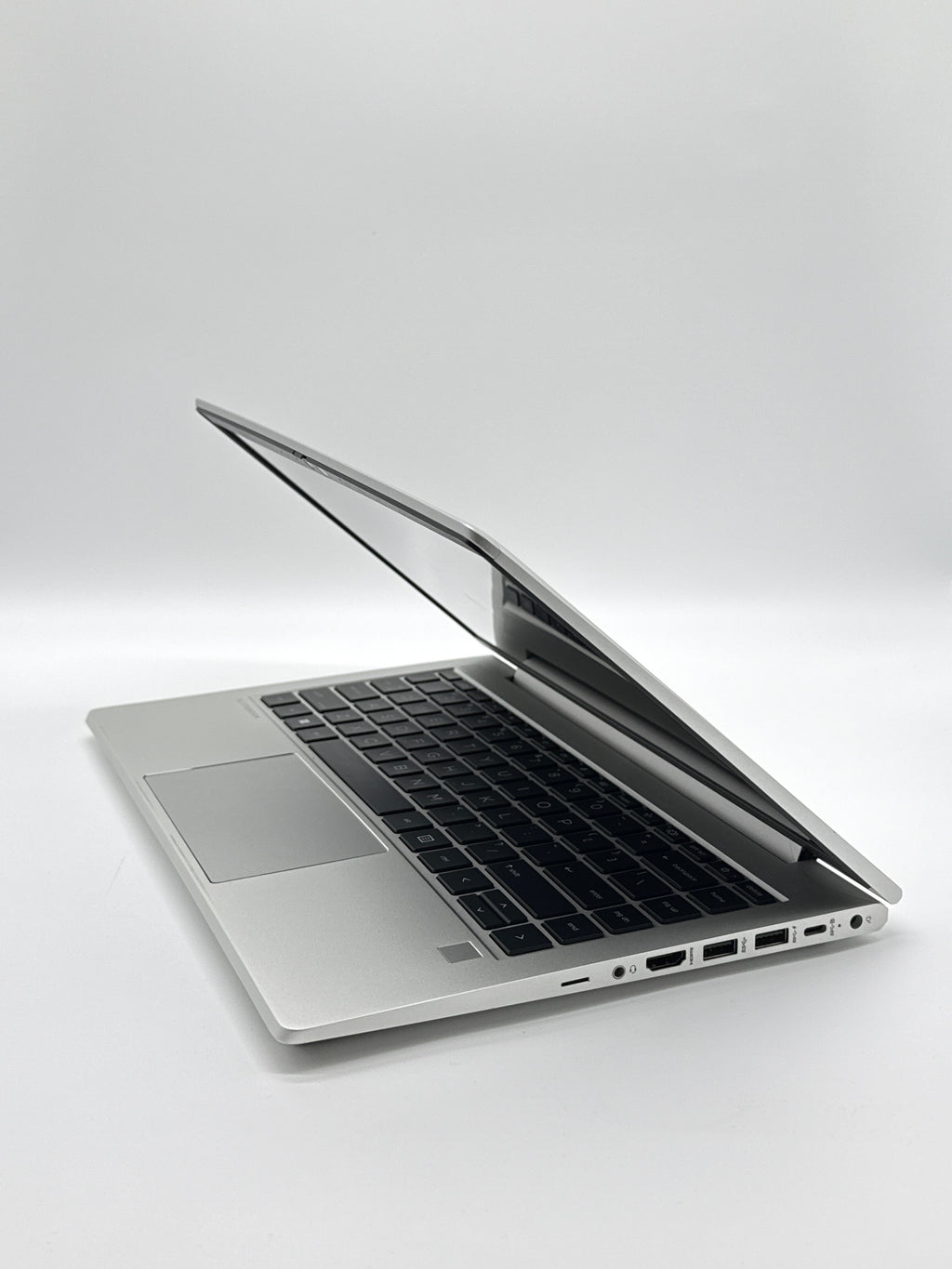 HP EliteBook 645 G10 14 Inch AMD Ryzen 7 Pro 7730U 16GB RAM 256GB SSD Silver