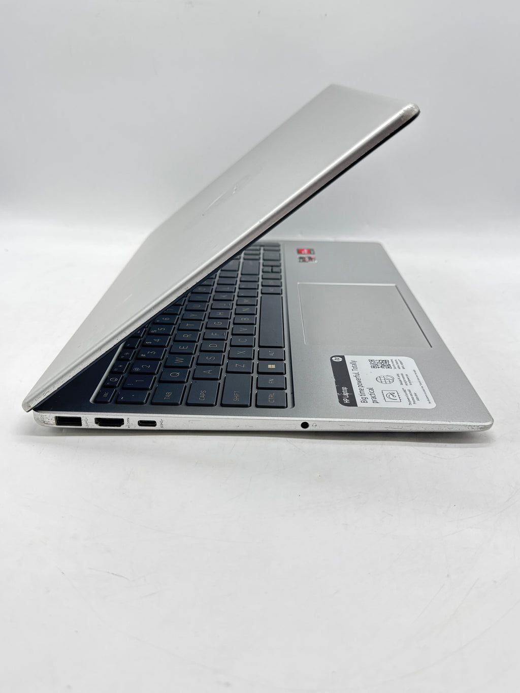 HP 15-FC0025DX Ryzen 5 7520U 8GB RAM 512GB SSD - Bad Display