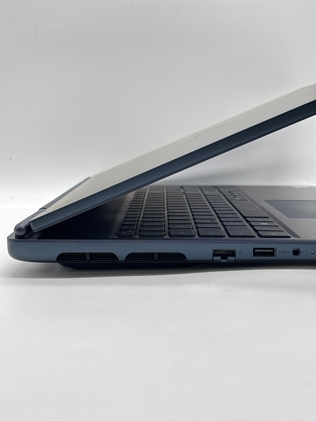 Dell Alienware 16X Aurora Ultra 9 275HX 32GB RAM 1TB SSD RTX 5060 - Warranty