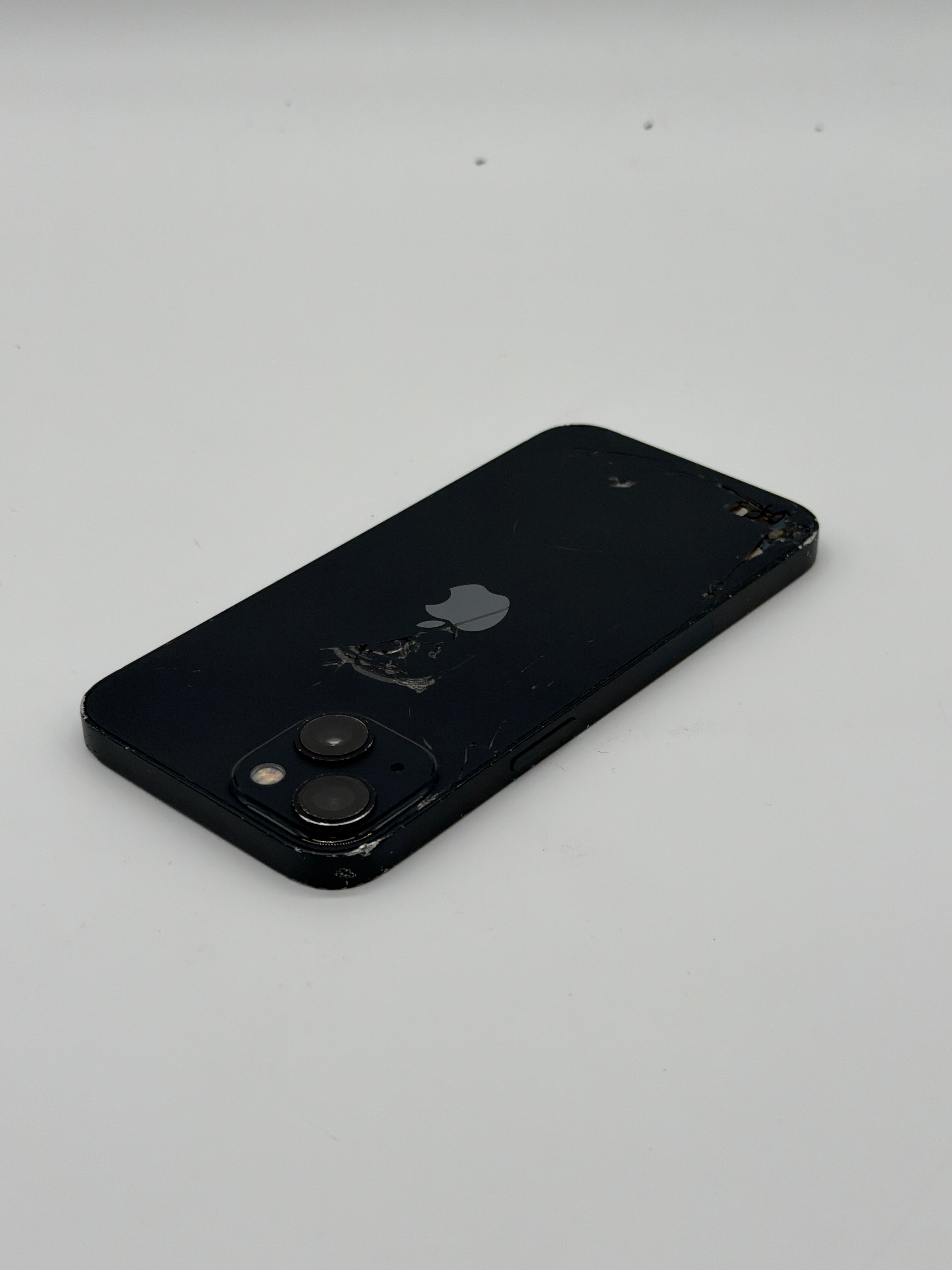 T-Mobile Apple iPhone 13 128GB Broken Back Glass/Screen Midnight