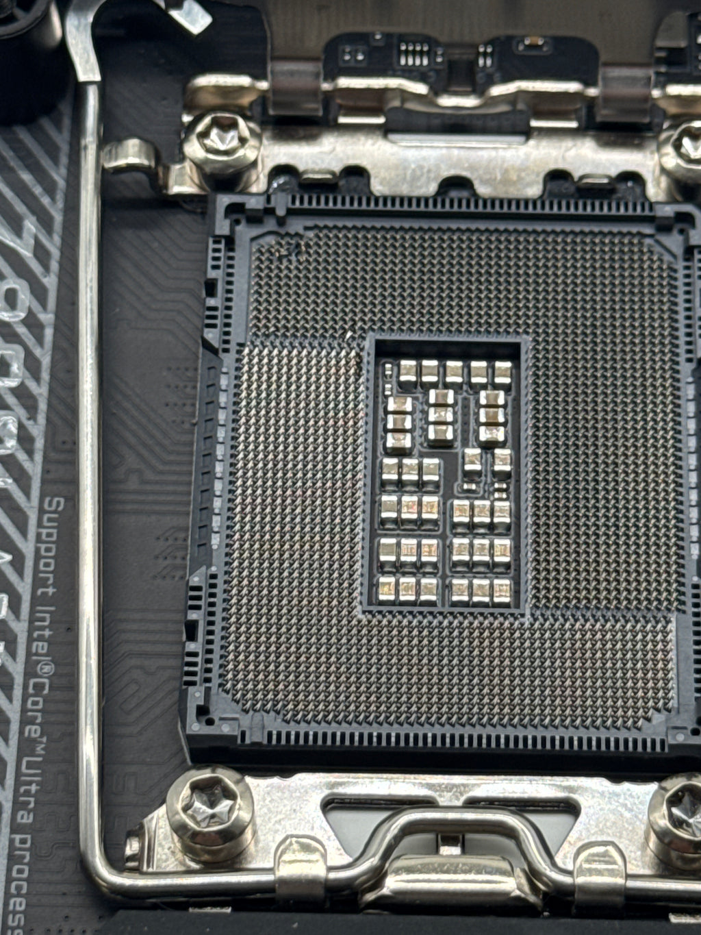Gigabyte Aorus A890i Ultra LGA 1851 Mini-ITX DDR5 Motherboard - Damaged Pins