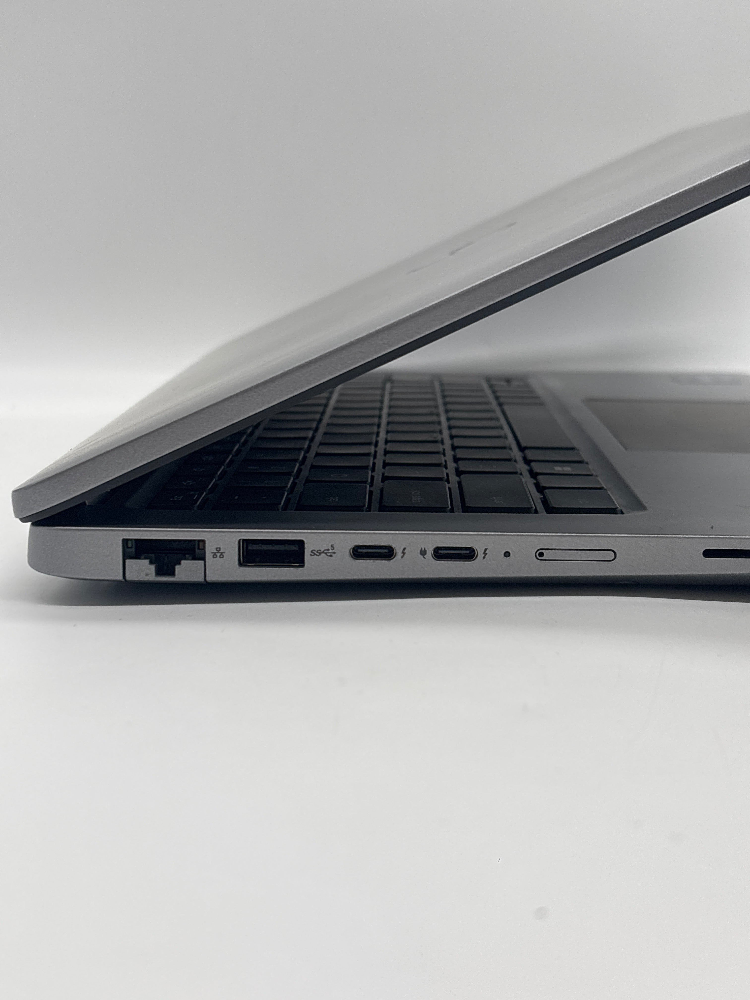 Dell Latitude 5440 i5-1345U 16GB RAM 512GB SSD