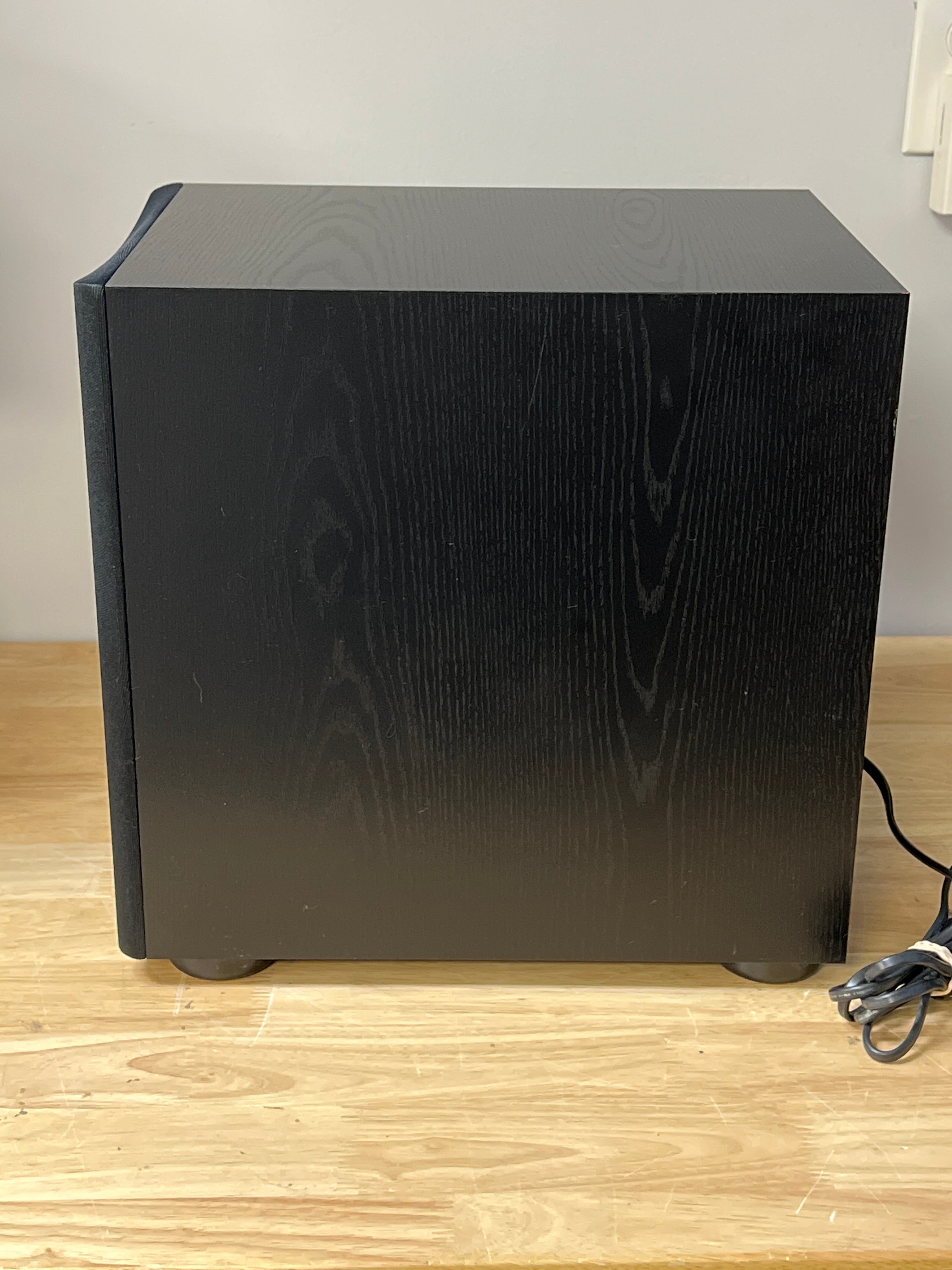 Paradigm PDR-10 v.3 10 Inch 100 Watt RMS Powered Subwoofer Black Used