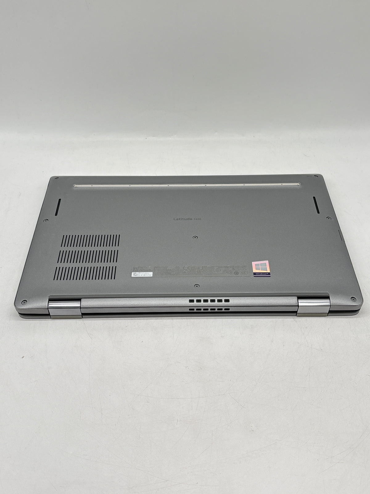 Dell Latitude 7420 14" Core i7-1165G7 16GB RAM 512GB SSD - Broken Charging Port