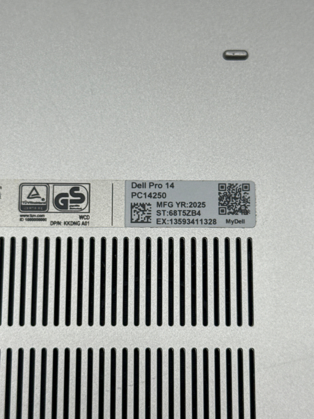 Dell Pro 14 14" Core Ultra 5 235U 2.0GHz 16GB RAM 512GB SSD Gray Used