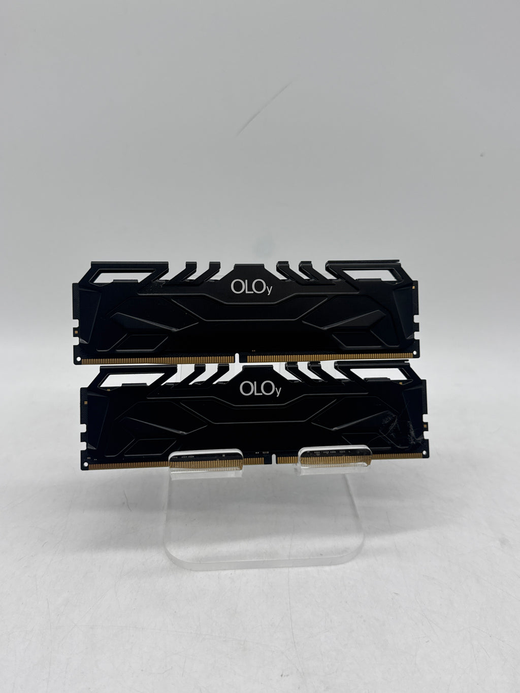 OLOy C16 16GB (2x8GB) RAM DDR4 3000MHz - Used