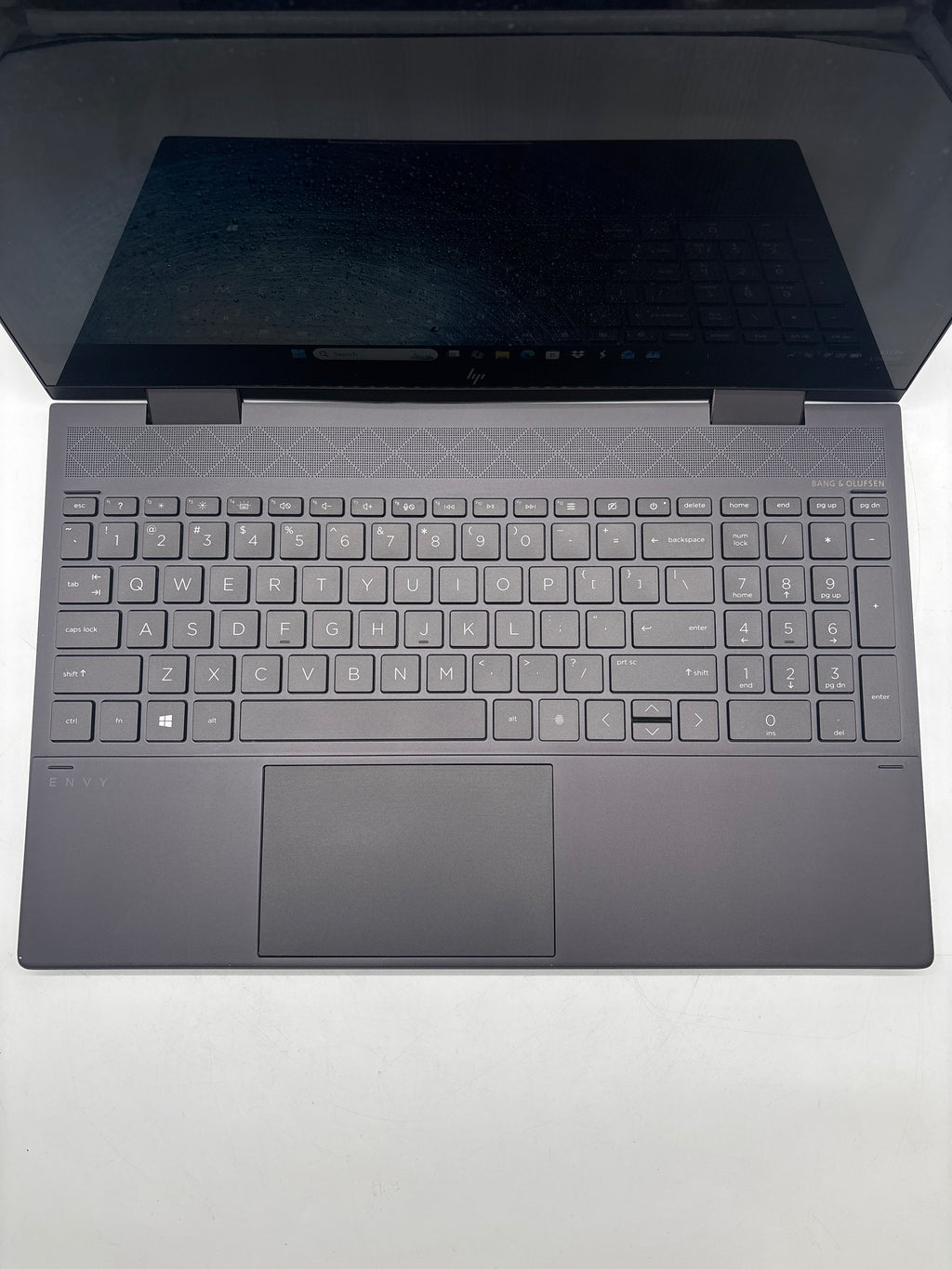 HP ENVY x360 AMD Ryzen 5 4500U 8GB RAM 256GB SSD