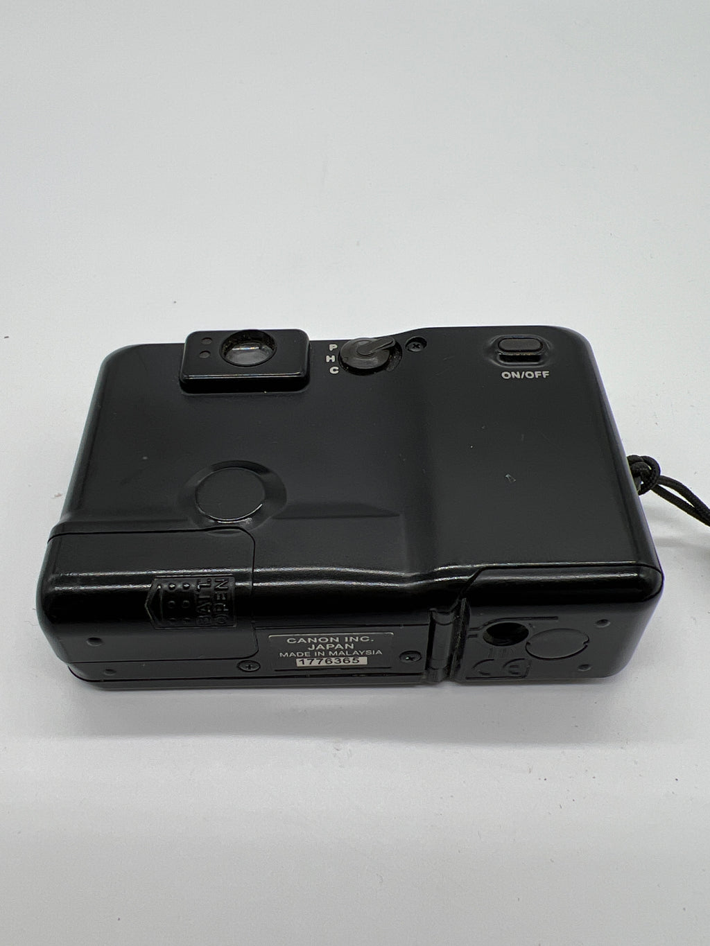 Canon ELPH Jr Point & Shoot APS Film Camera 26mm wide angle Lens W/case