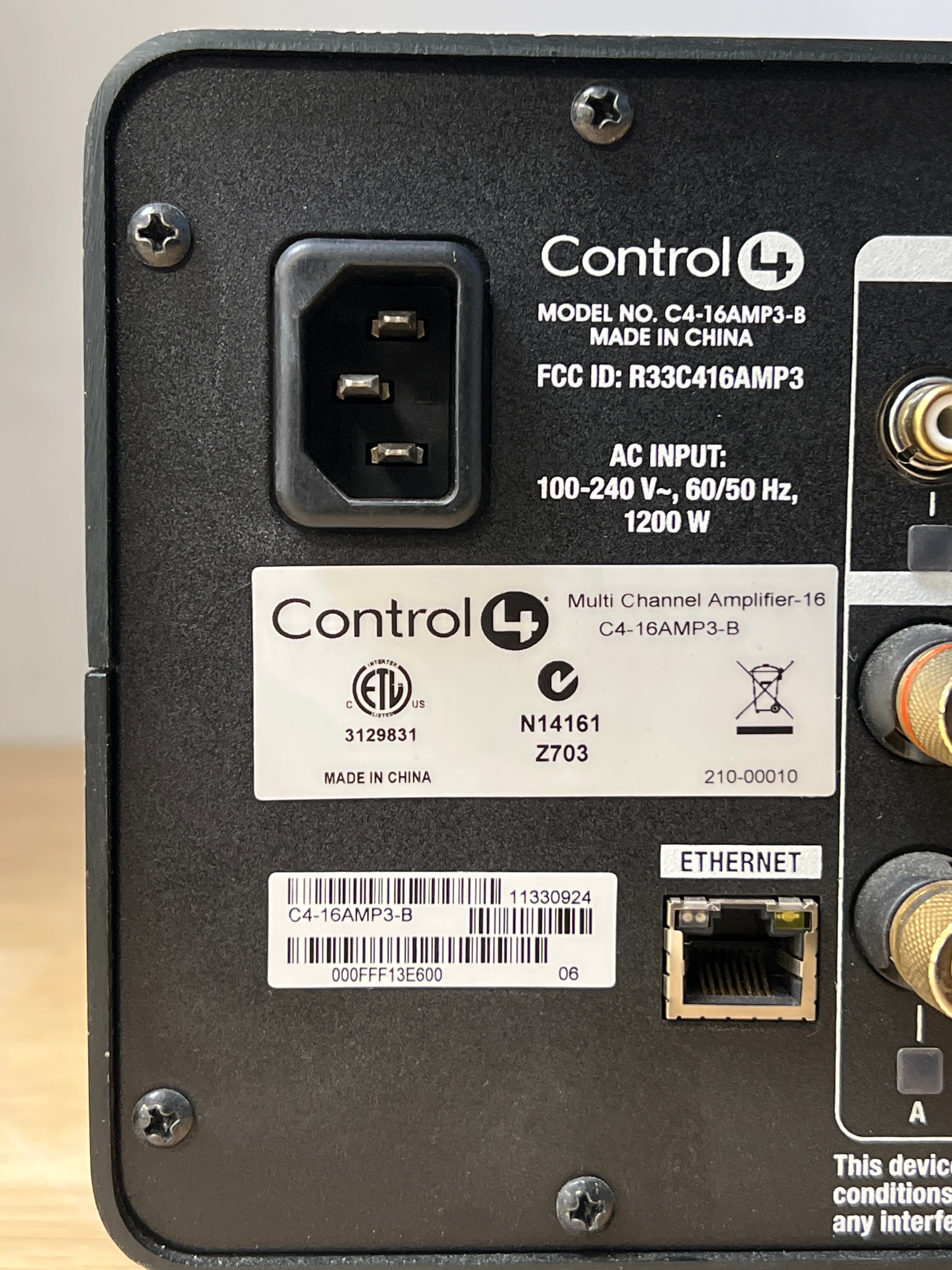 Control4 Amplifier C4-16AMP3-B 8 Zone 16 Channel Matrix - Working