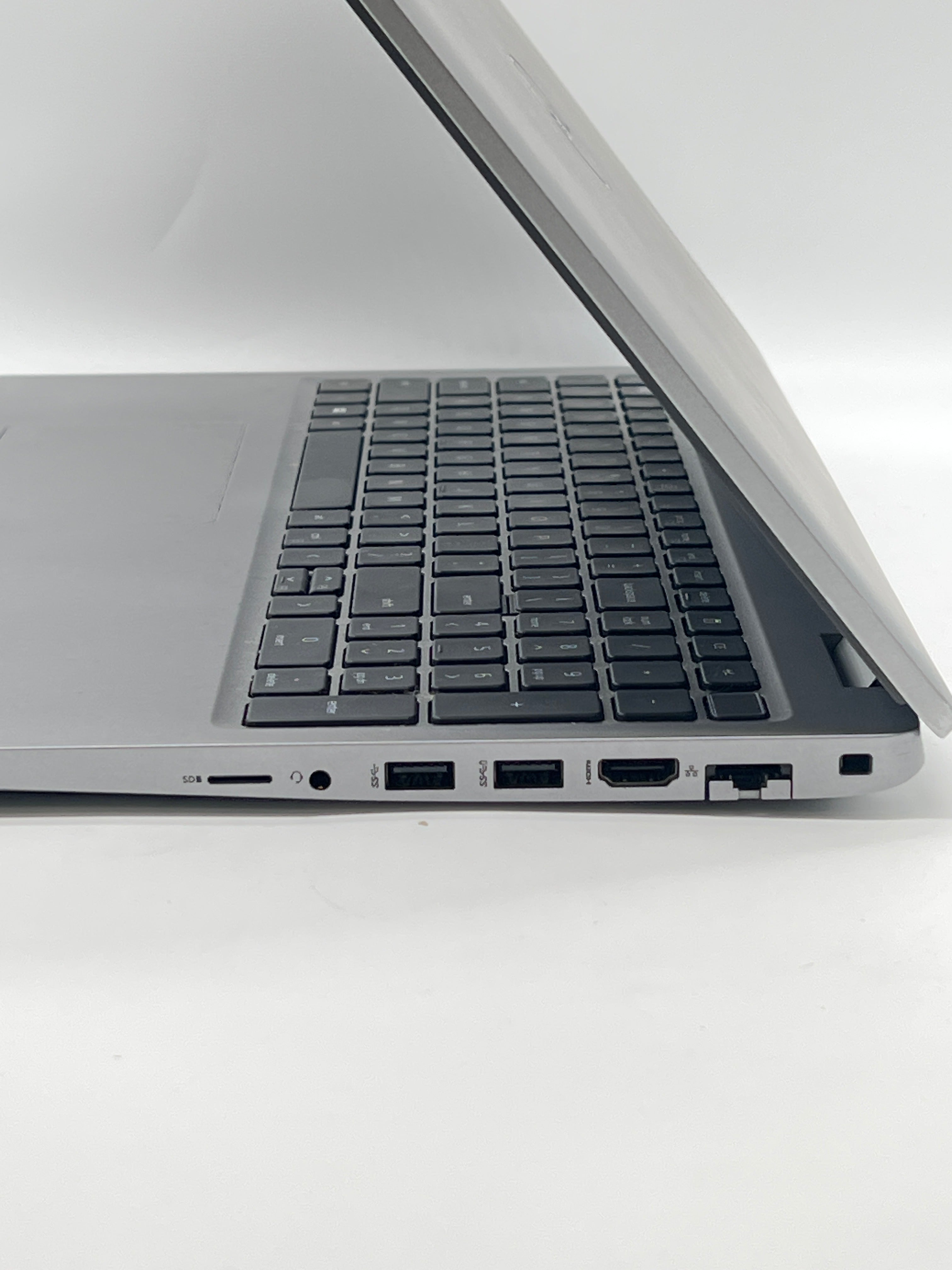 Dell Latitude 5520 i5-1145G7 8GB RAM 256GB SSD - (BIOS Lock/Remotely Managed)