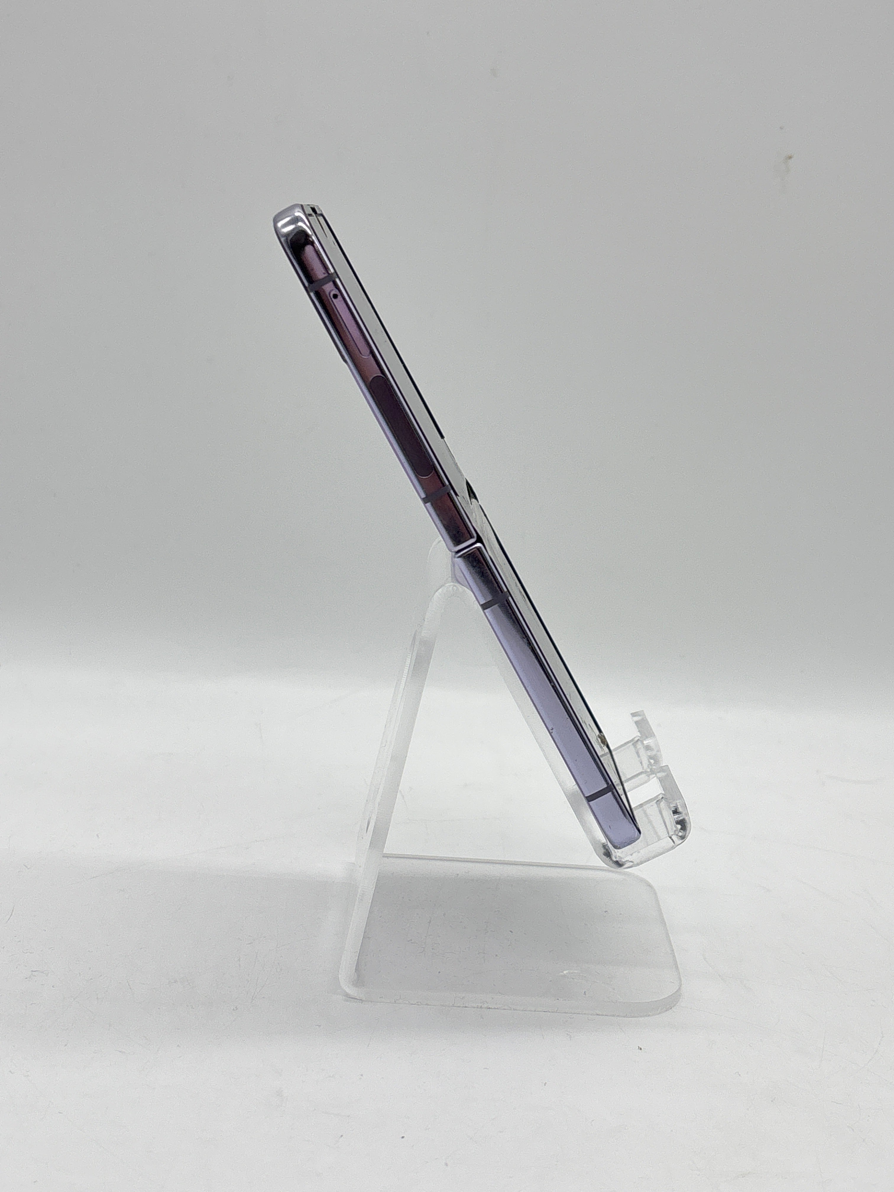 Samsung Galaxy Z Flip 4 256GB Unlocked Purple - For Parts (Bad LCD)