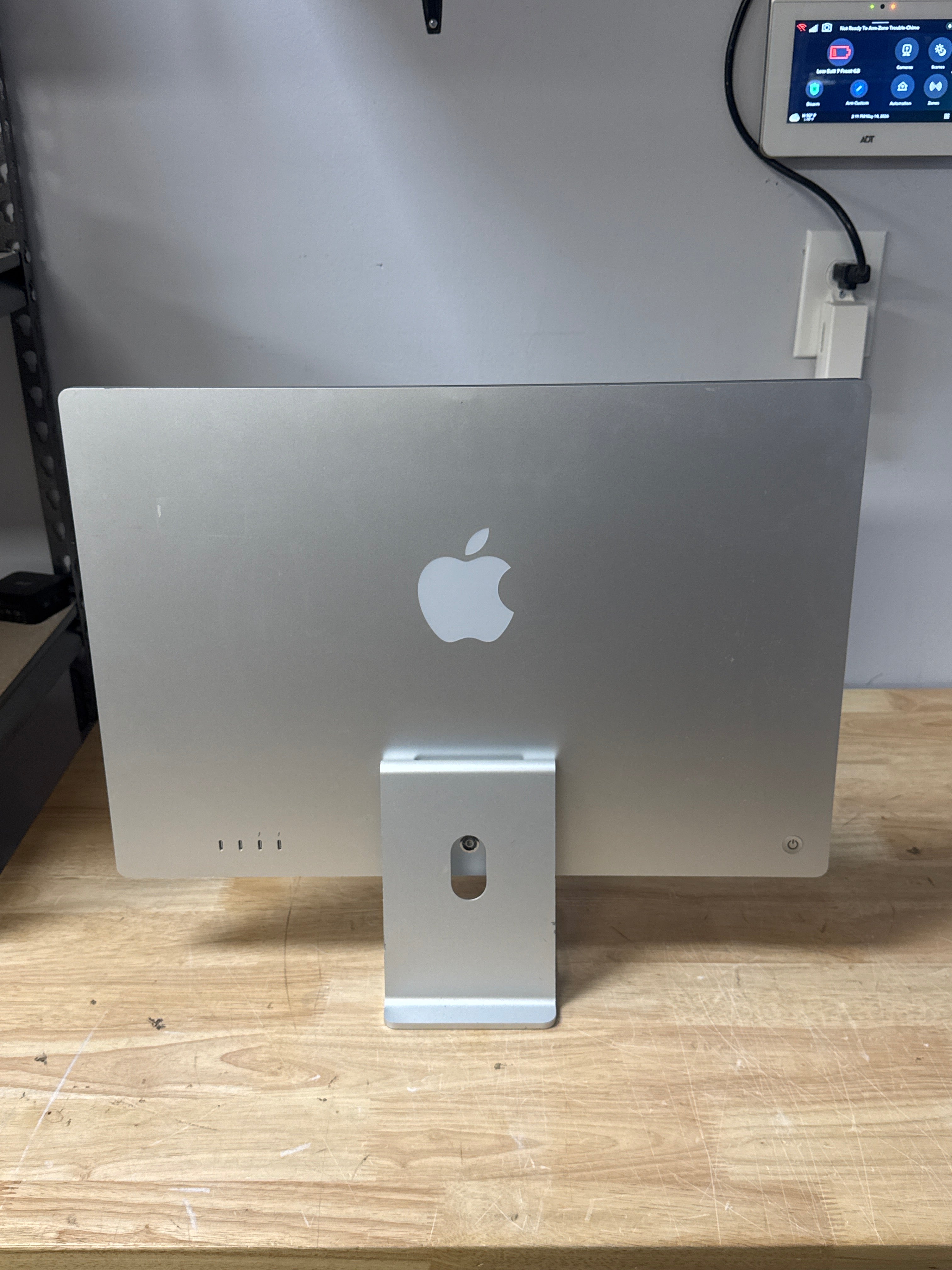 Apple iMac 24" A2438 M1 8GB RAM 512GB SSD 2021 - Remotely Managed
