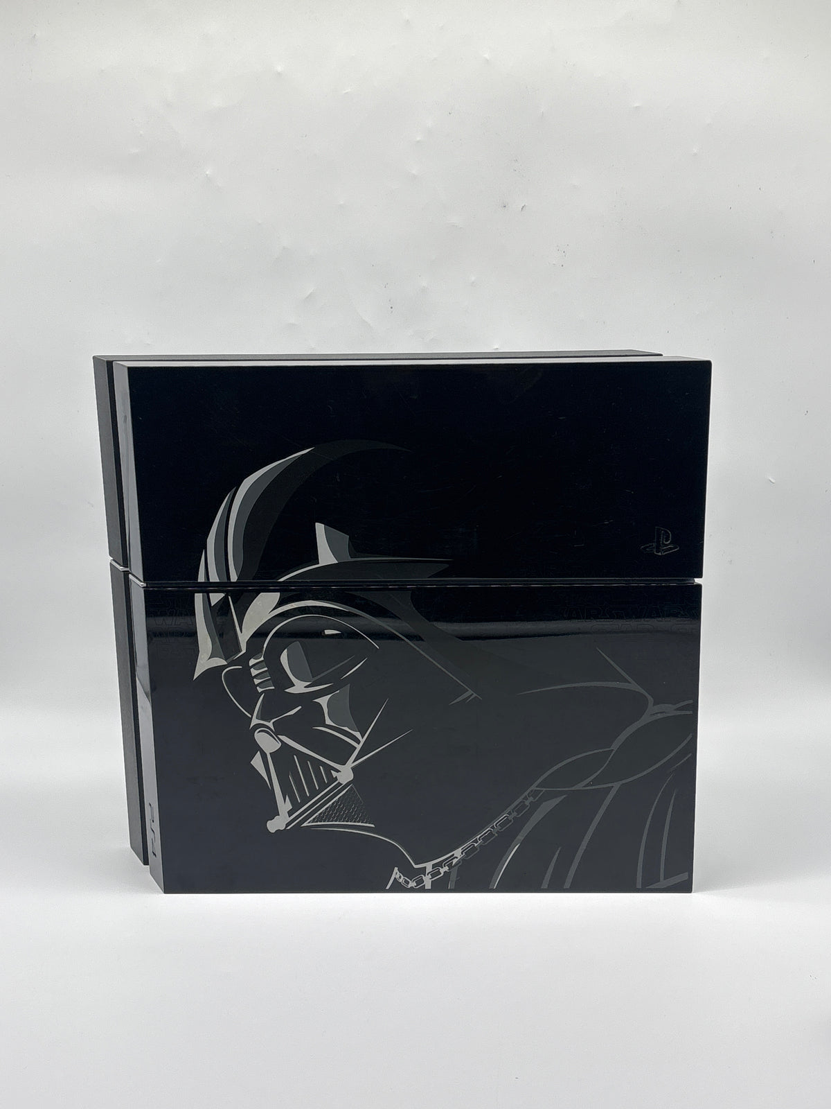Sony PlayStation 4 Limited Edition Darth Vader 500GB CUH-1215A - Used