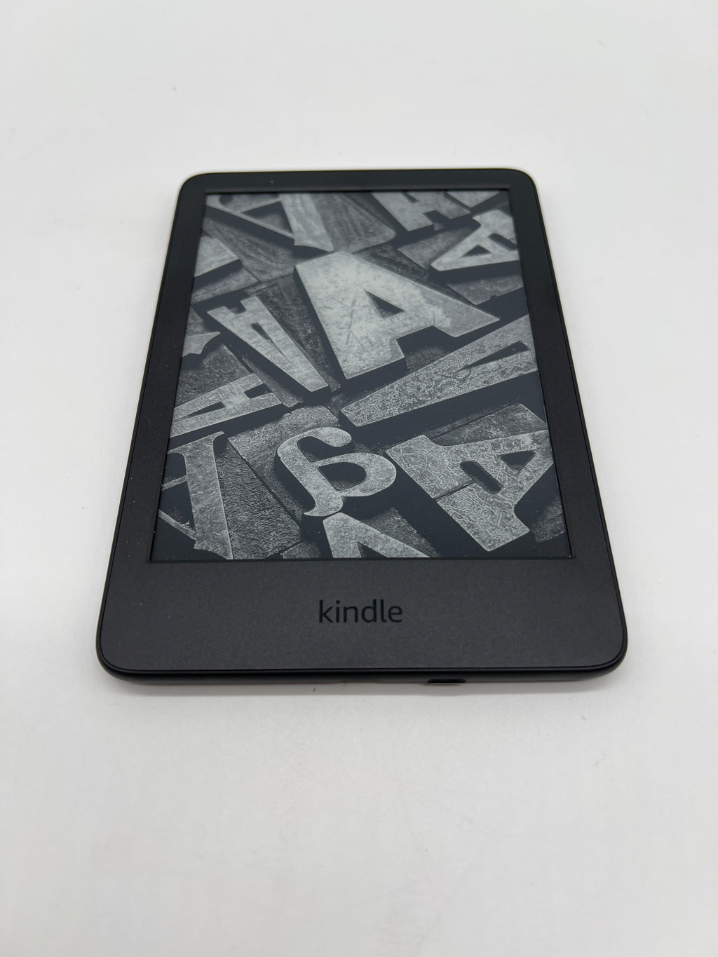 Amazon Kindle Basic C2V2L3 11th Gen 16GB Reader - Black(L3)